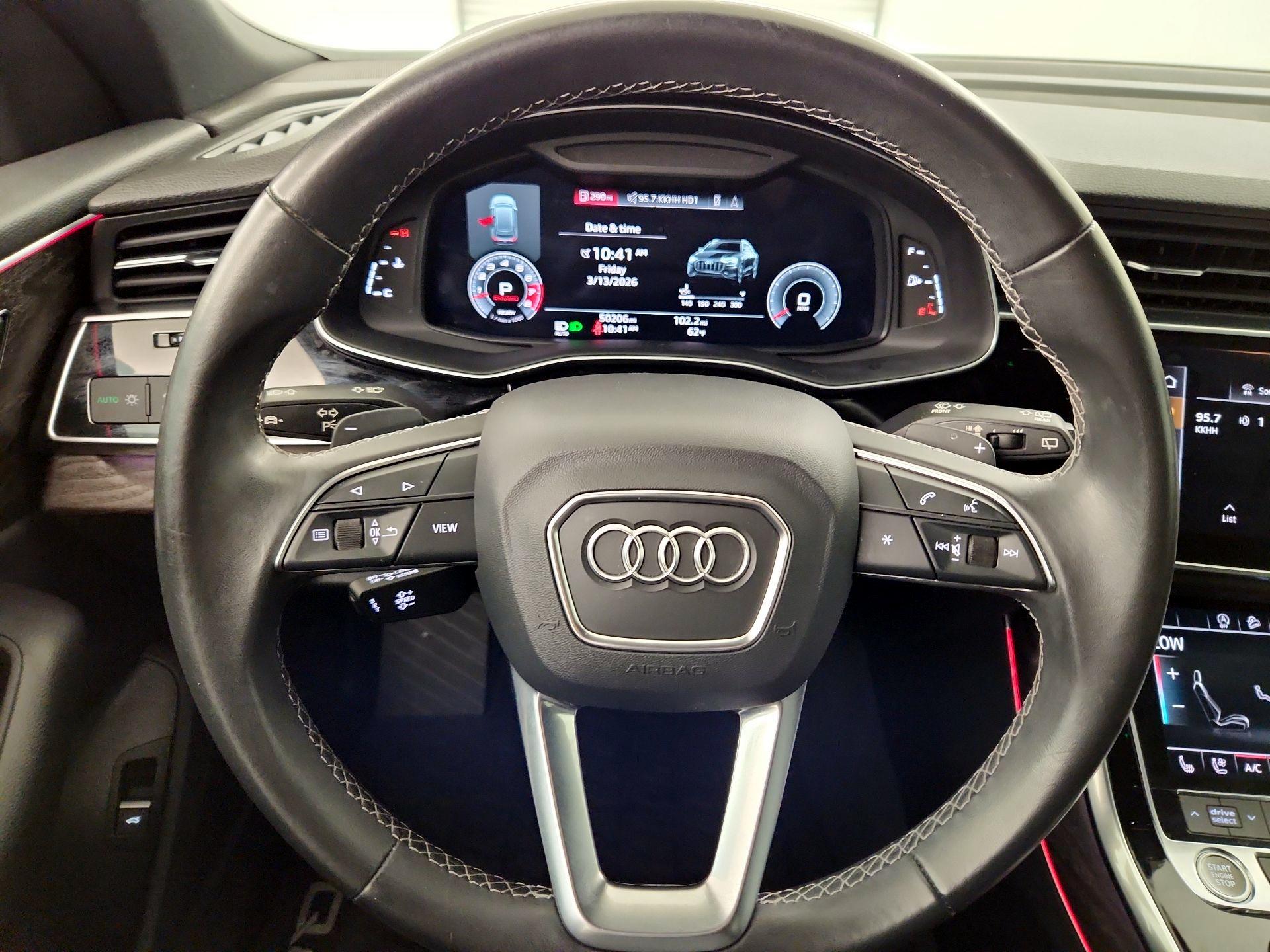 Thumbnail: 2021 Audi Q8 - 10