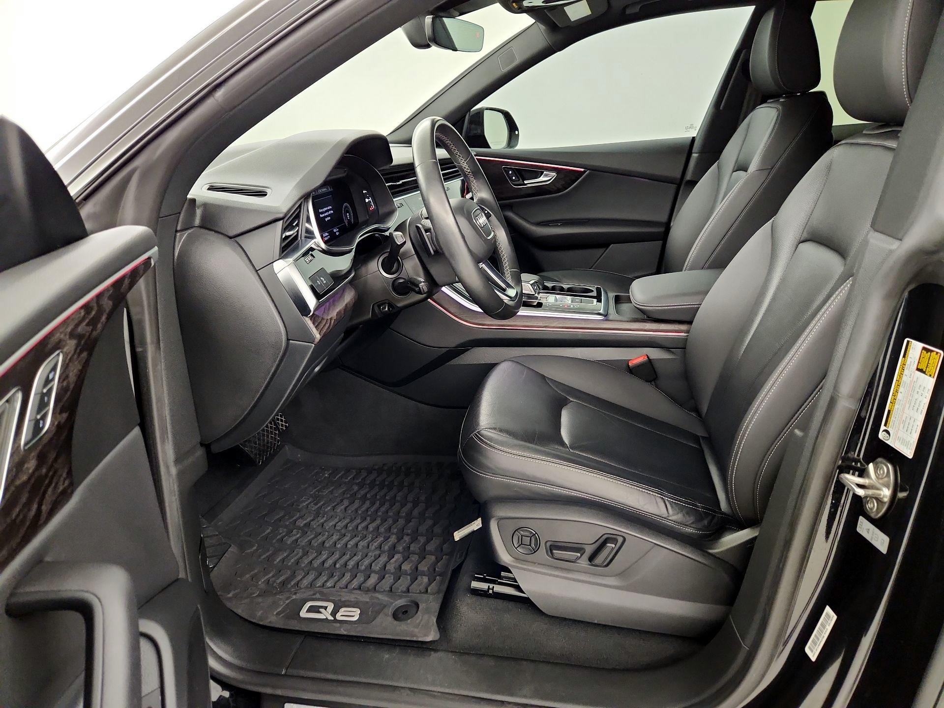 Thumbnail: 2021 Audi Q8 - 11