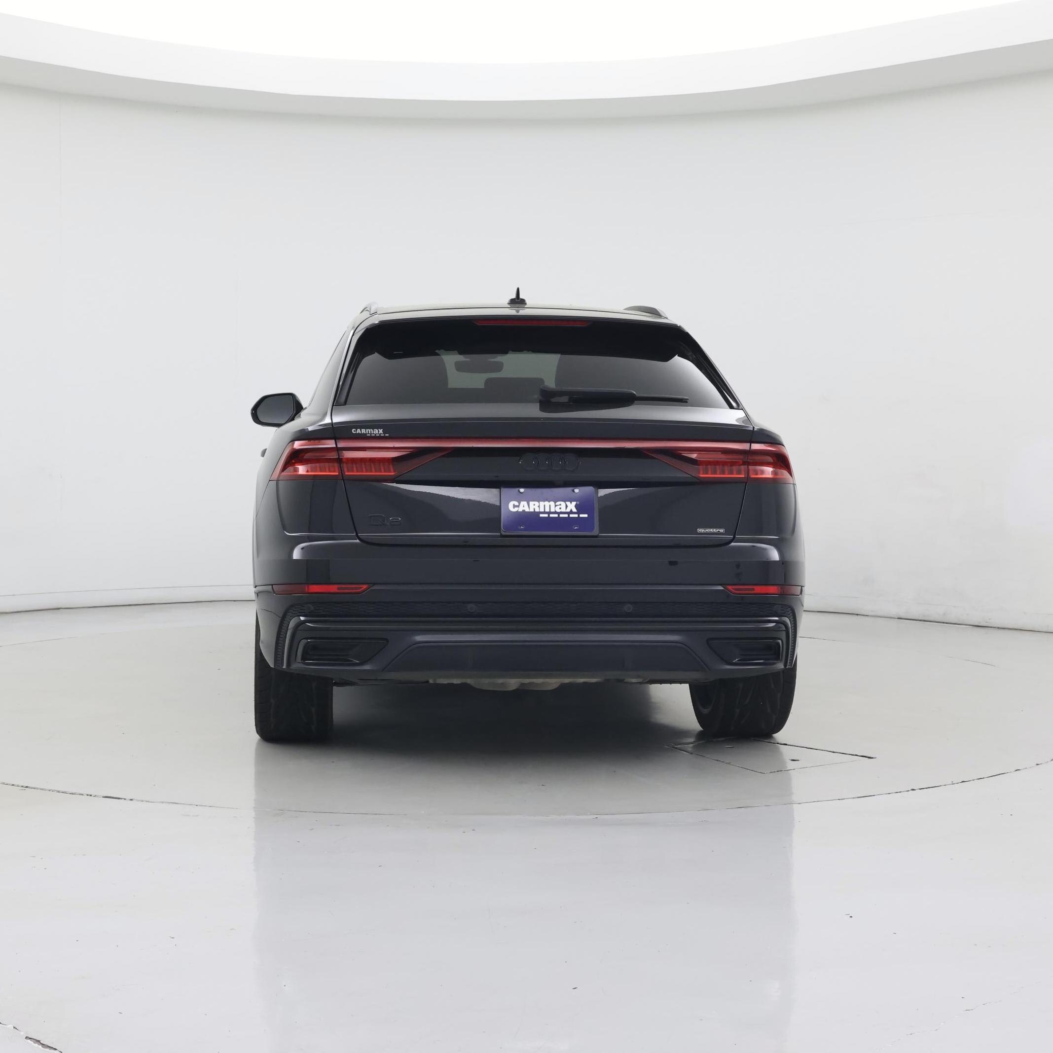 Thumbnail: 2021 Audi Q8 - 6