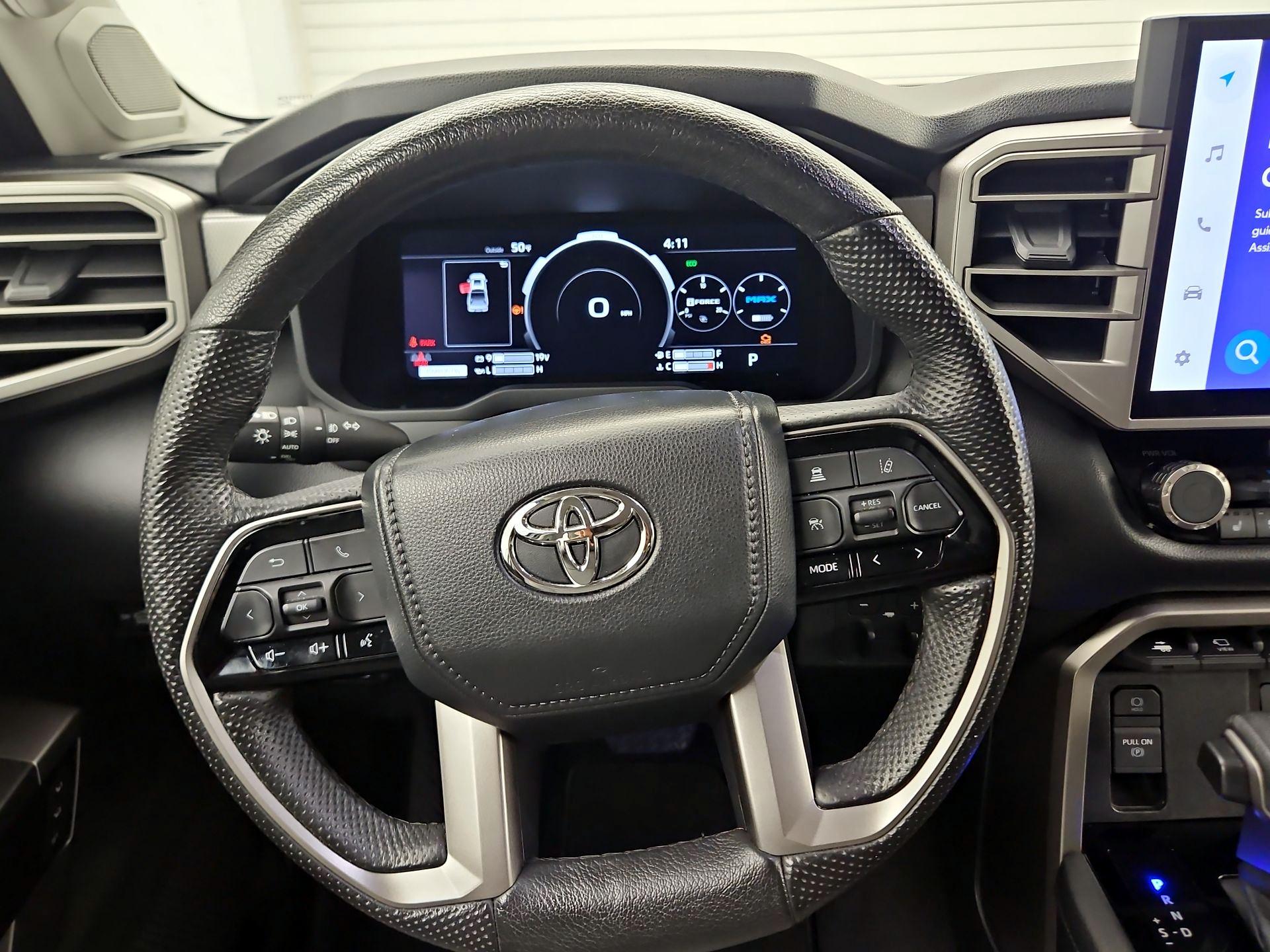 Thumbnail: 2024 Toyota Tundra - 10