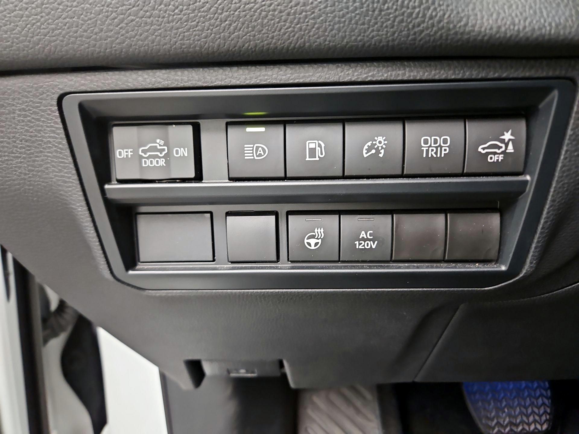 Thumbnail: 2024 Toyota Tundra - 13