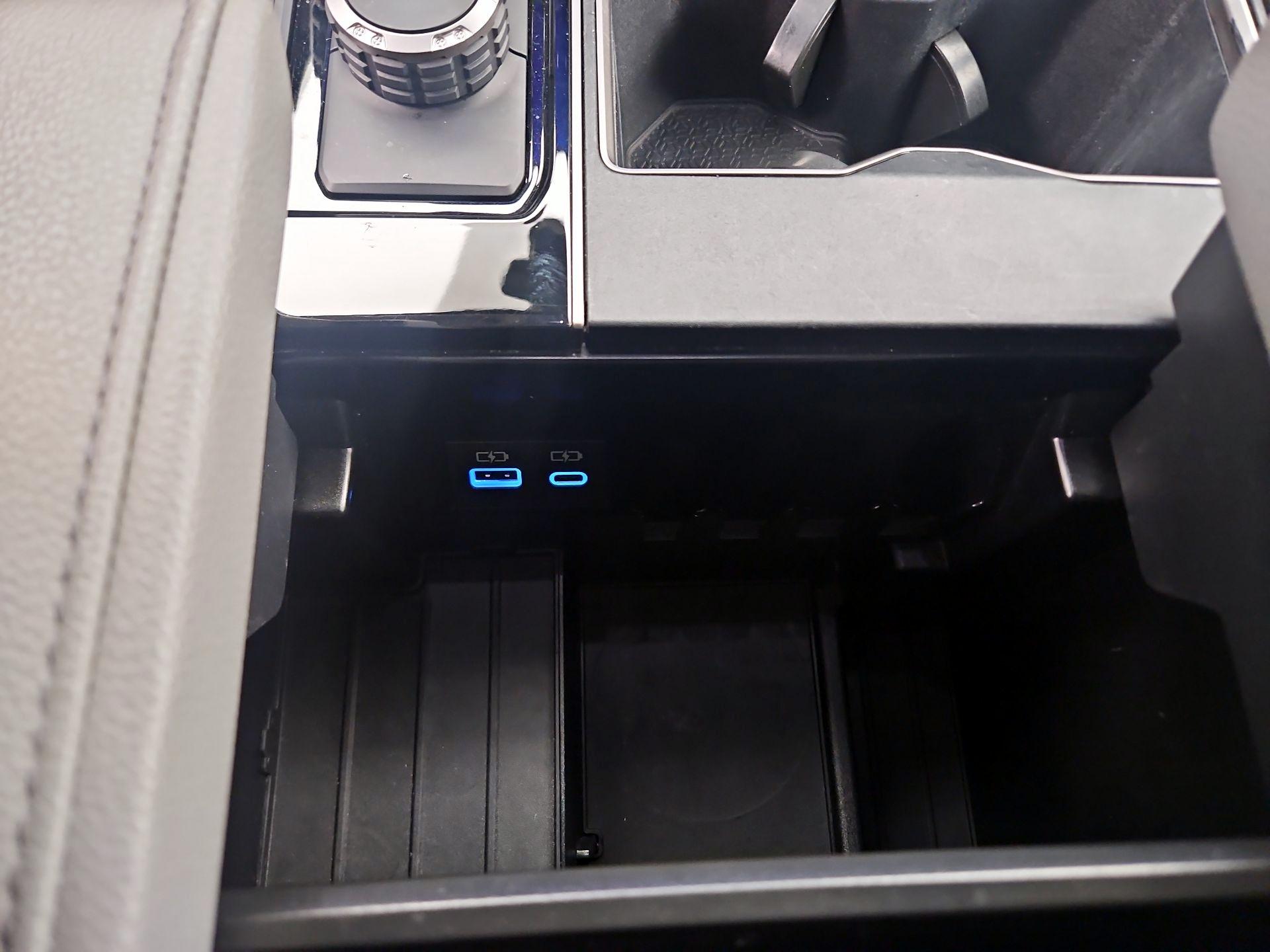 Thumbnail: 2024 Toyota Tundra - 18