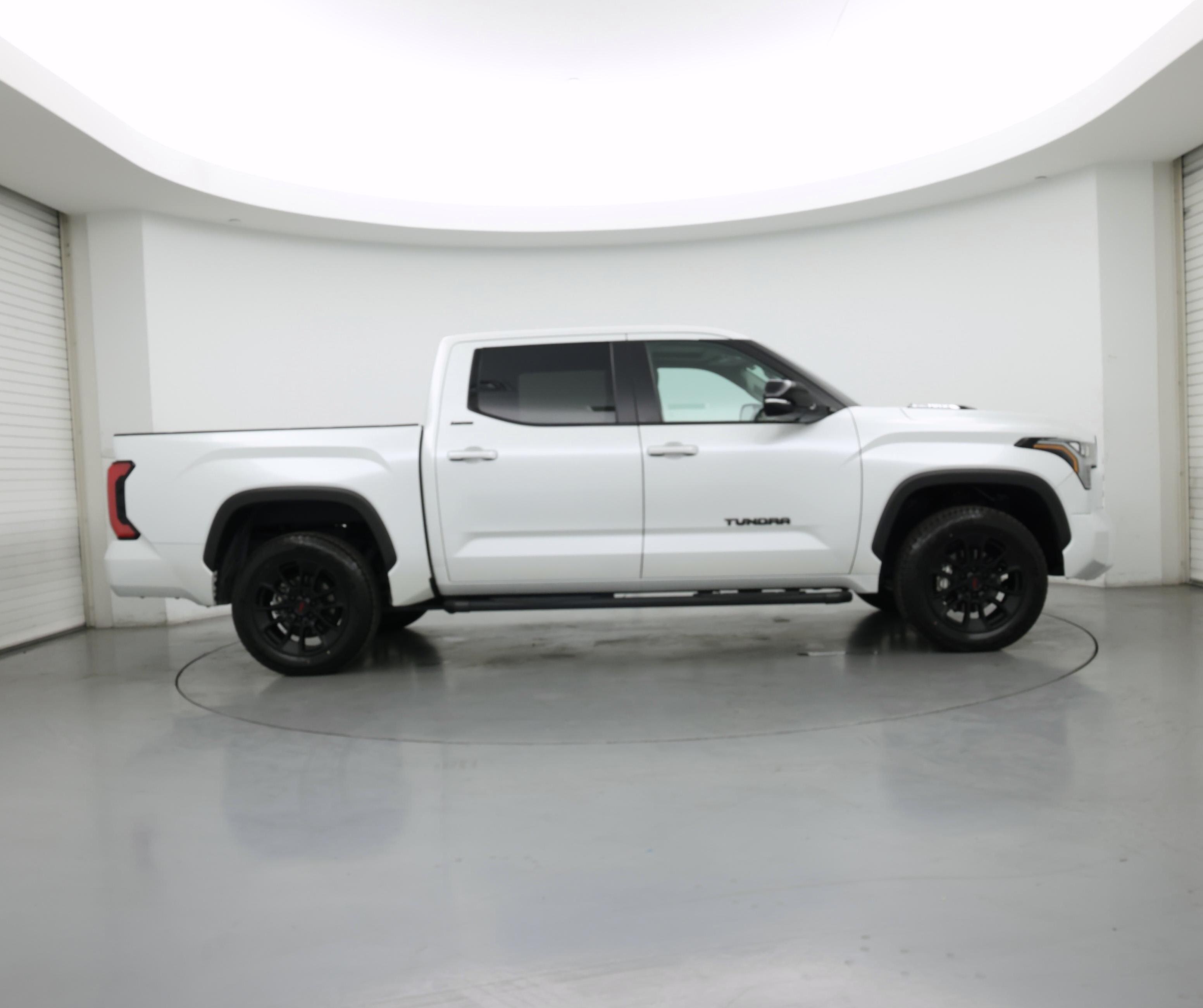 Thumbnail: 2024 Toyota Tundra - 7