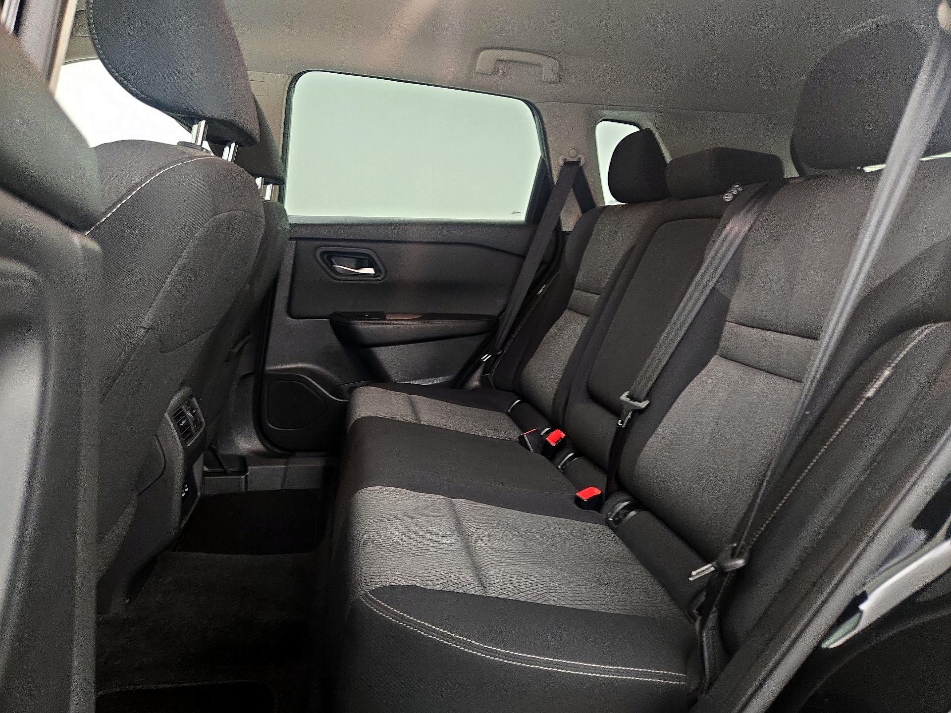 Thumbnail: 2025 Nissan Rogue - 19