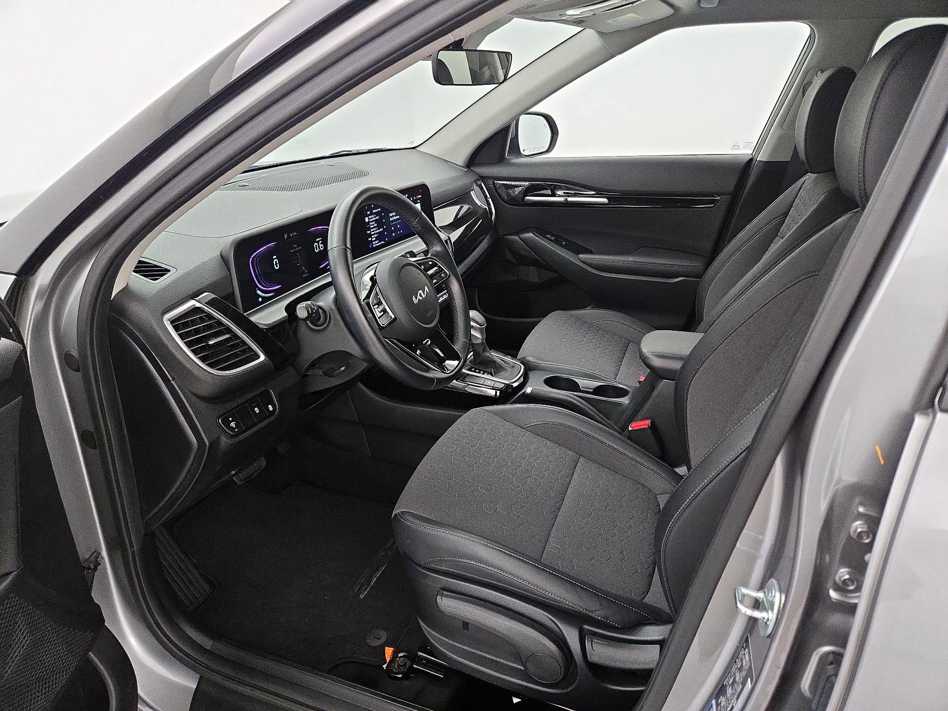 Thumbnail: 2025 Kia Seltos - 11