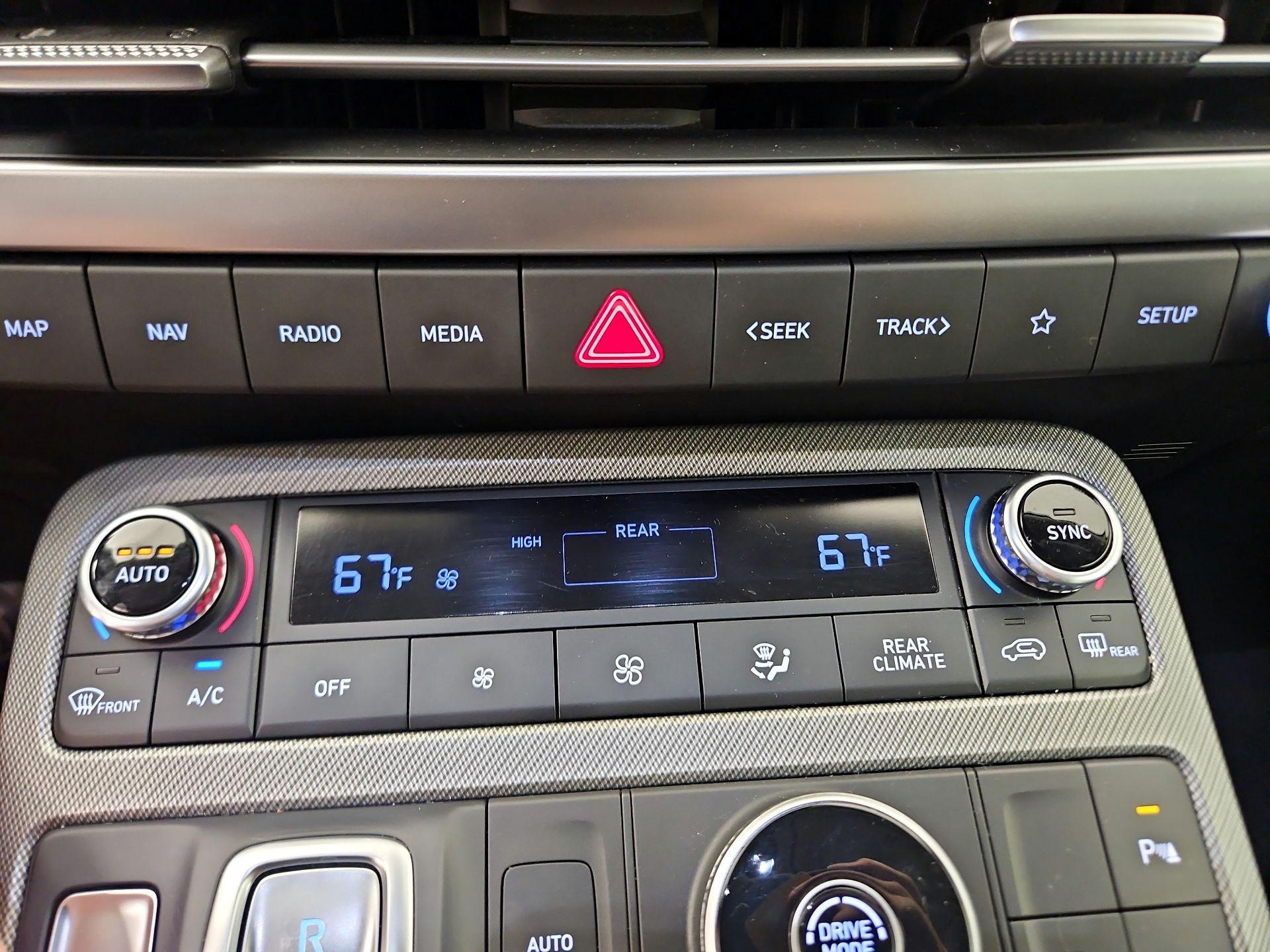 Thumbnail: 2024 Hyundai Palisade - 16