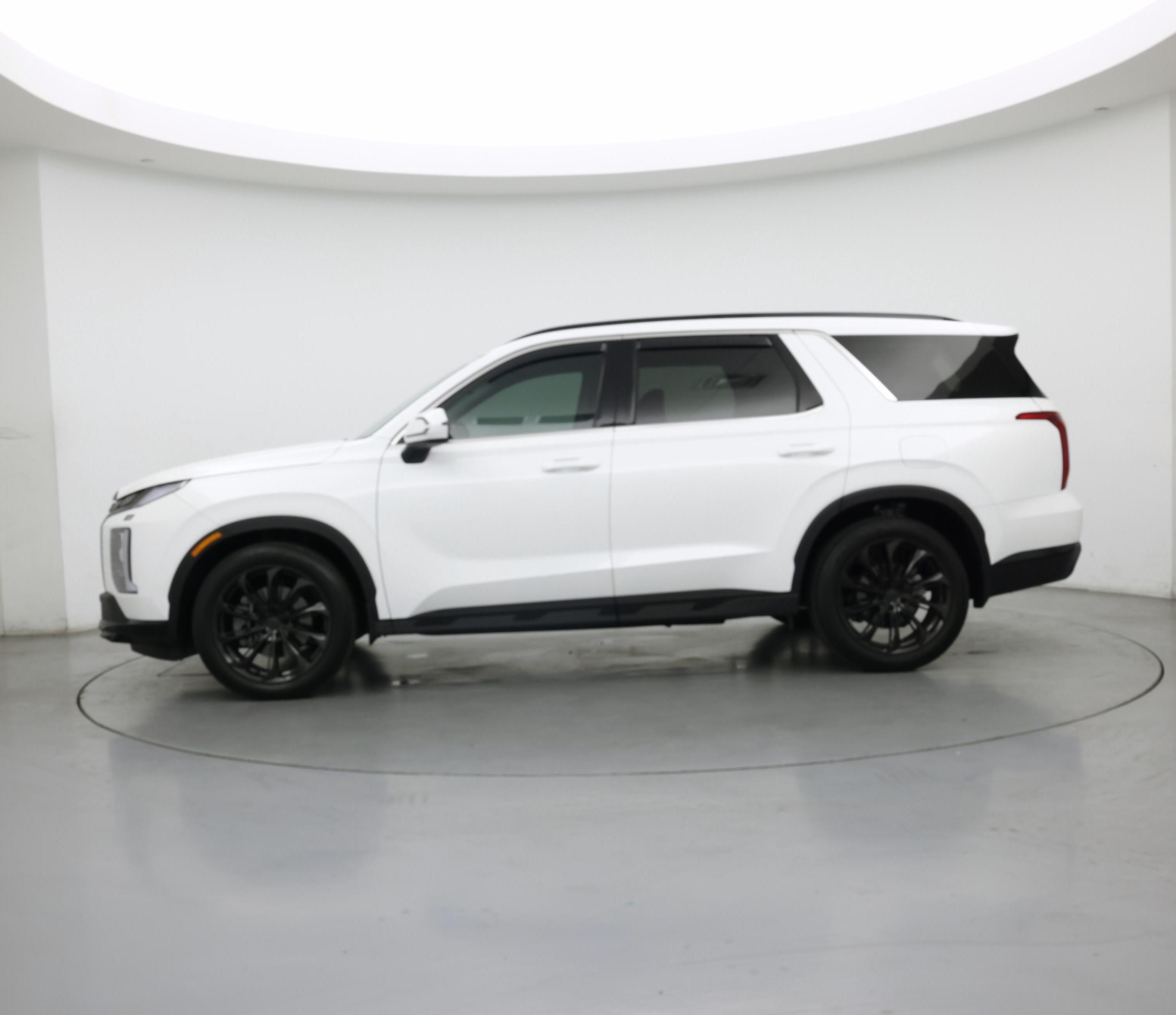Thumbnail: 2024 Hyundai Palisade - 3