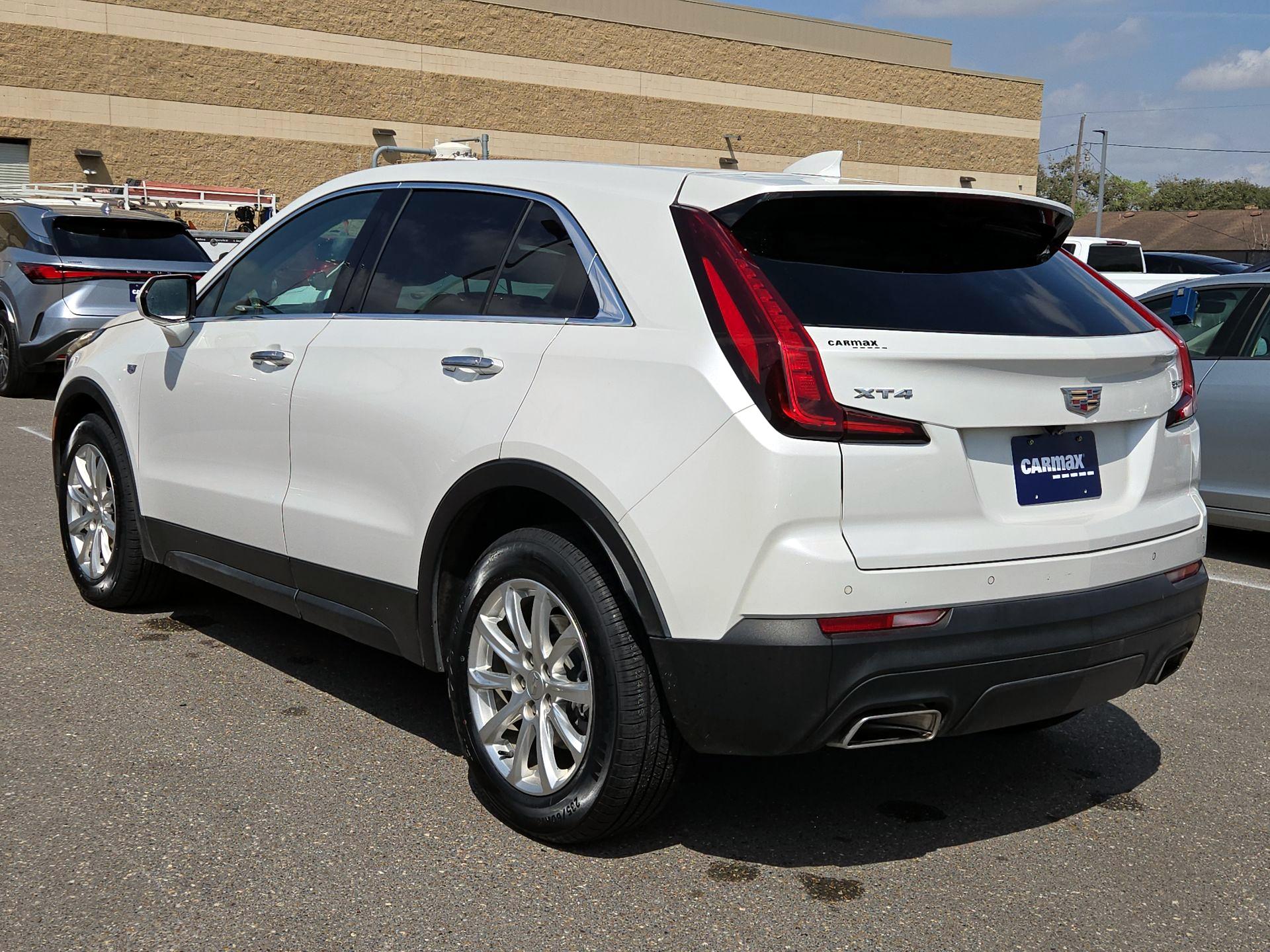 Thumbnail: 2023 Cadillac XT4 - 7