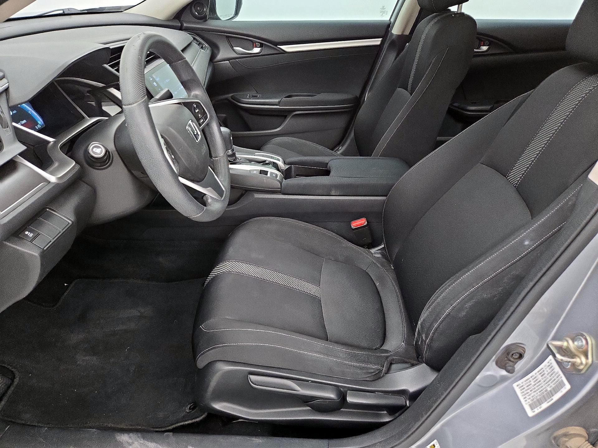 Thumbnail: 2016 Honda Civic - 11