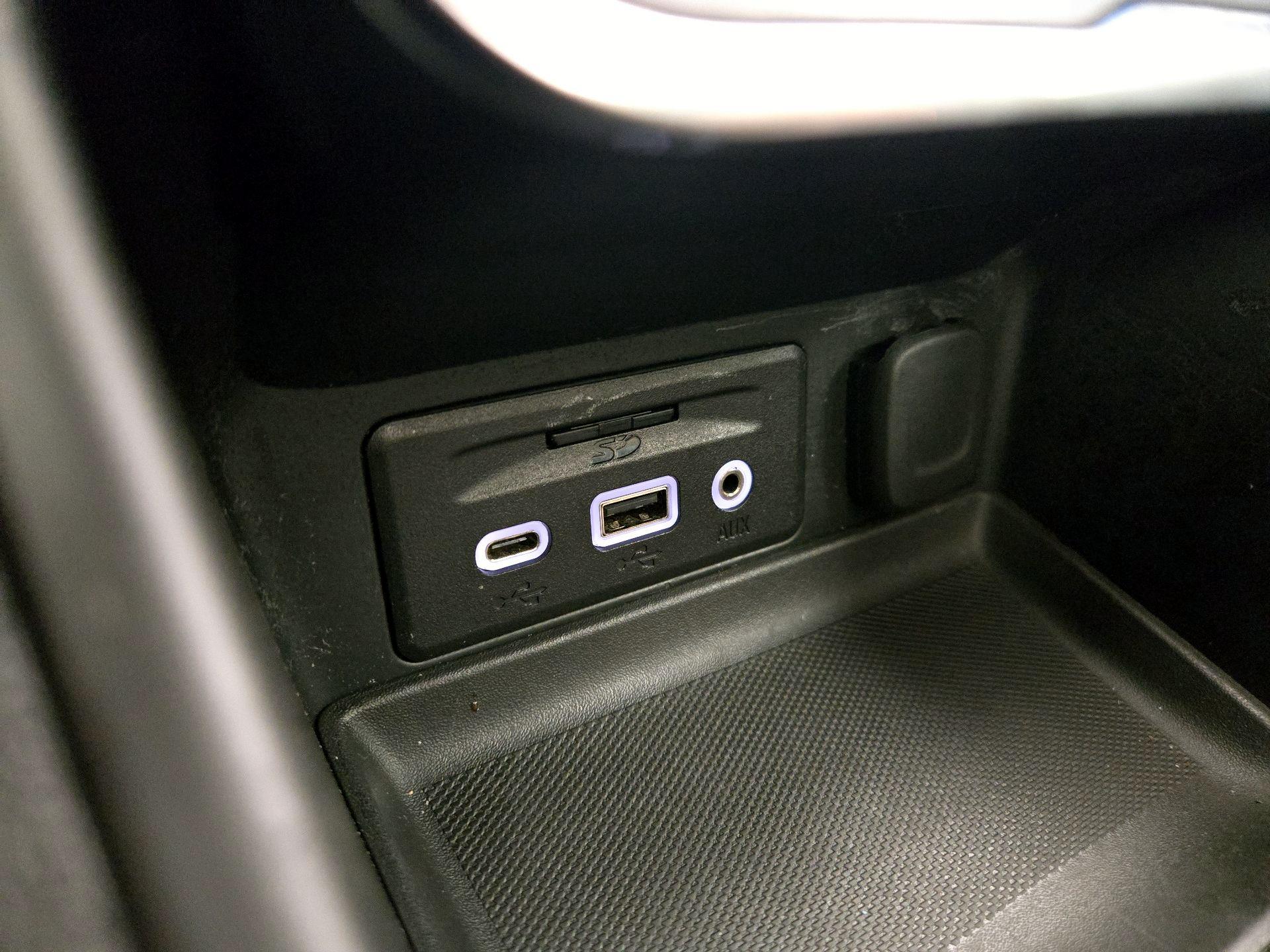 Thumbnail: 2019 GMC Terrain - 19