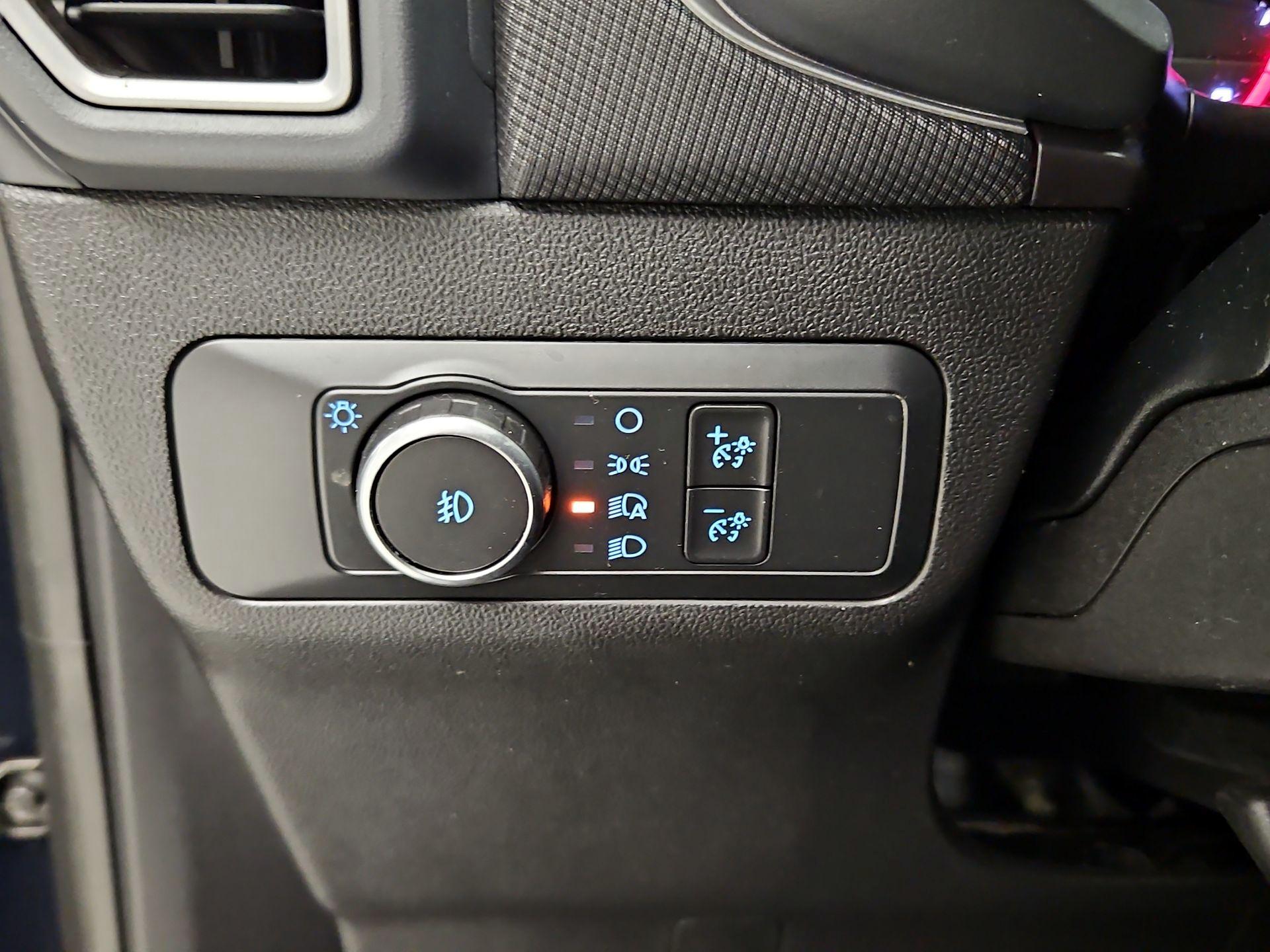 Thumbnail: 2022 Ford Bronco Sport - 13