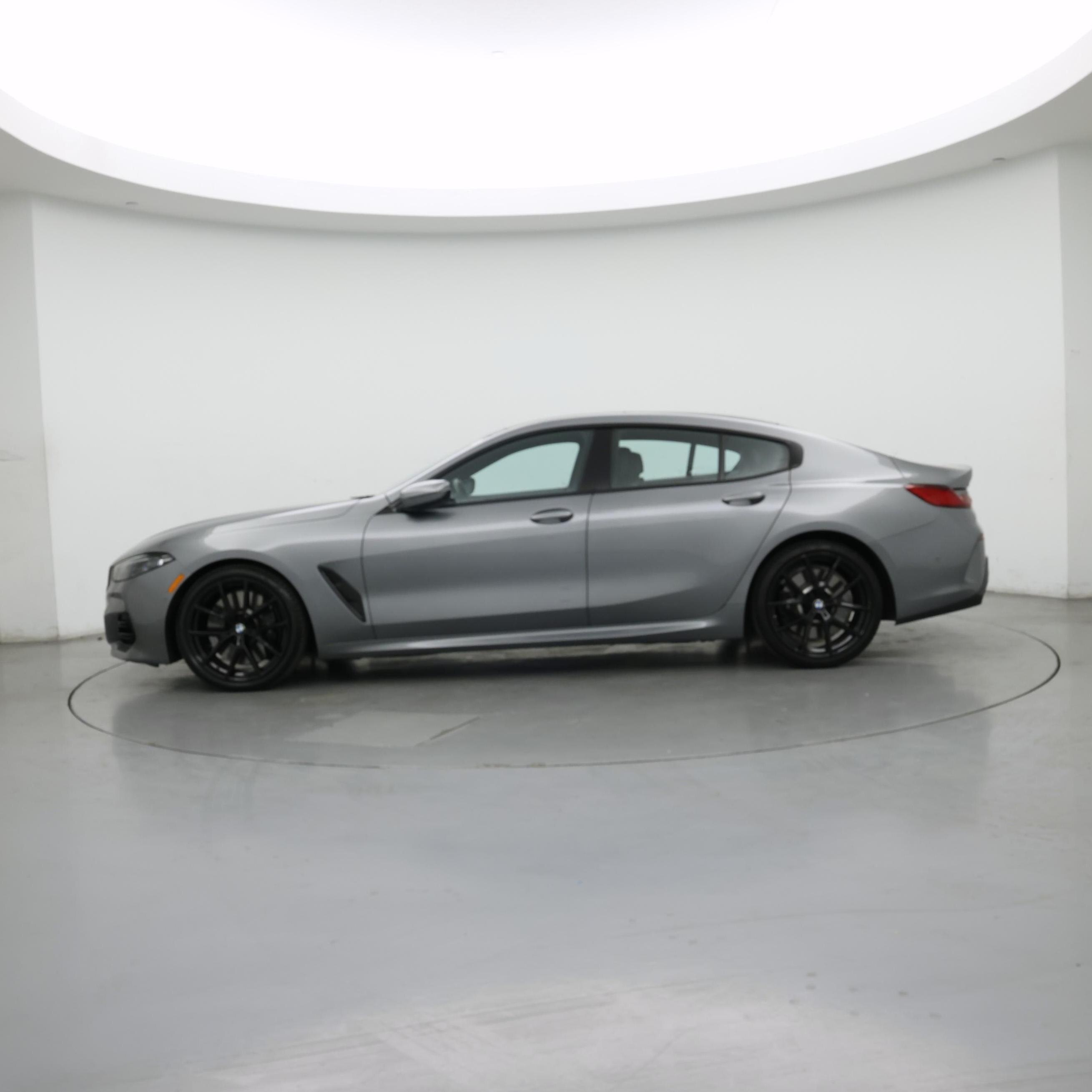 Thumbnail: 2024 BMW 8 Series - 3