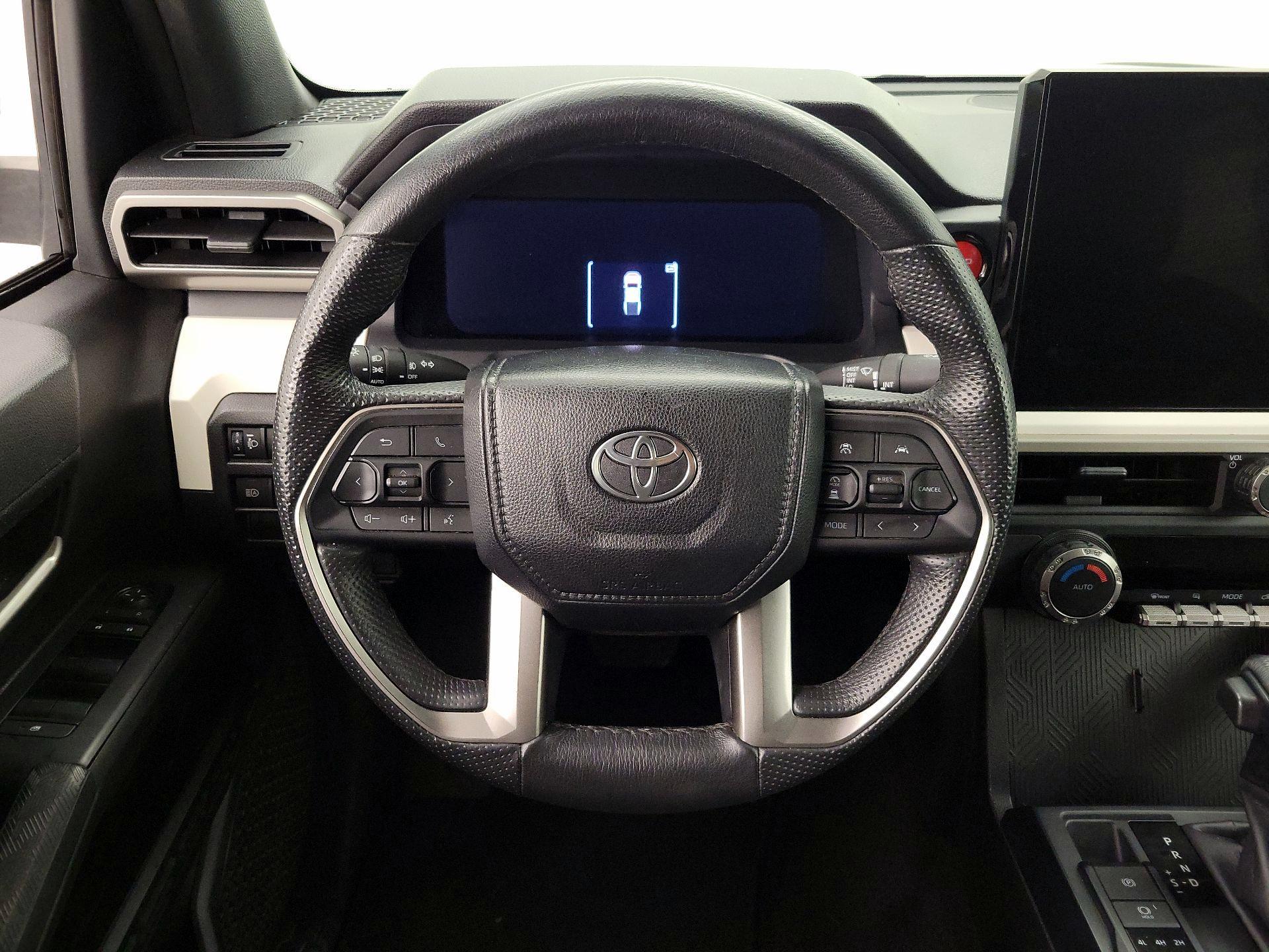 Thumbnail: 2024 Toyota Tacoma - 10