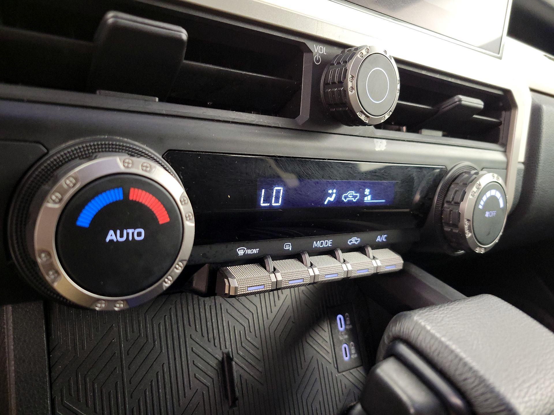 Thumbnail: 2024 Toyota Tacoma - 16