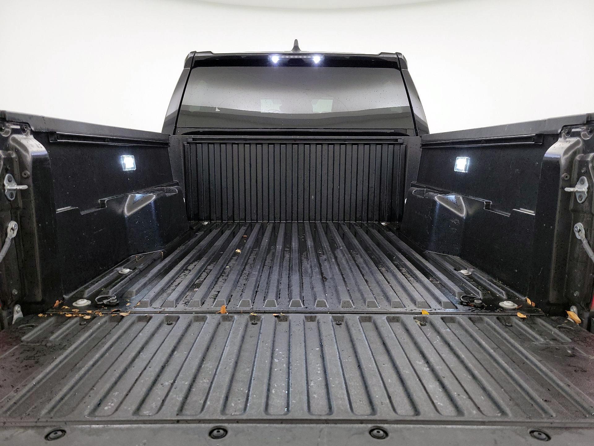 Thumbnail: 2024 Toyota Tacoma - 20