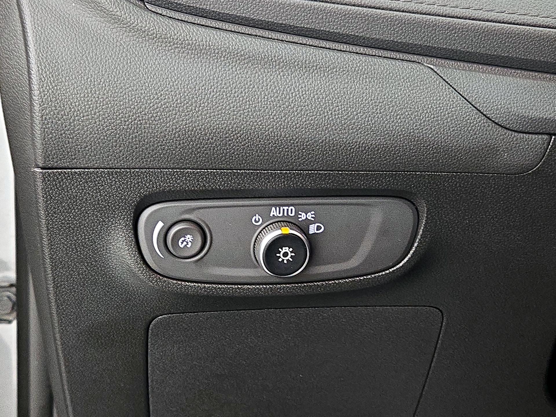 Thumbnail: 2025 Buick Encore GX - 13