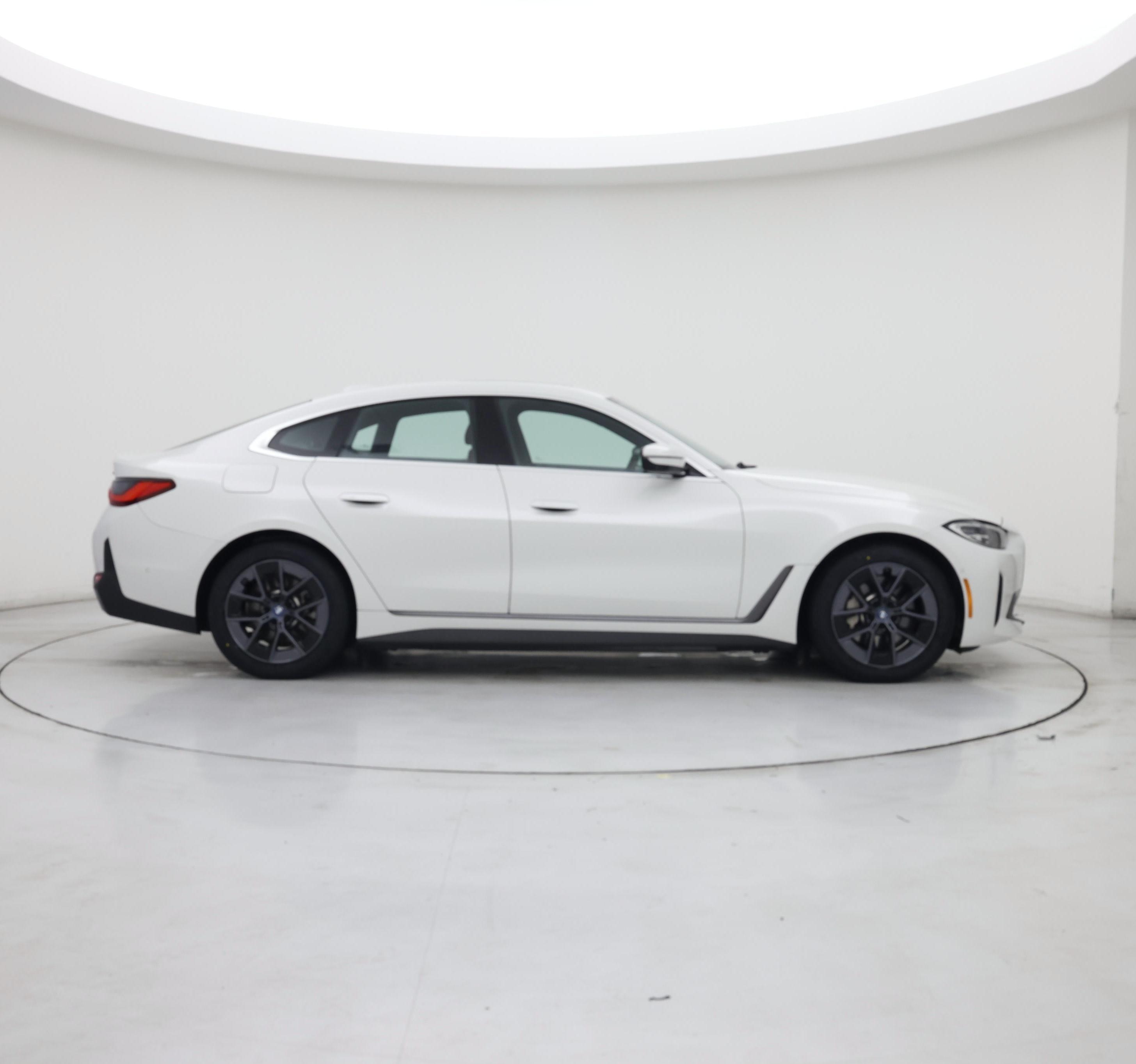 Thumbnail: 2023 BMW i4 - 7