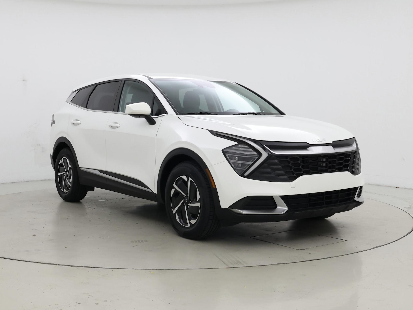 2024 Kia Sportage LX Hybrid - Photo 2
