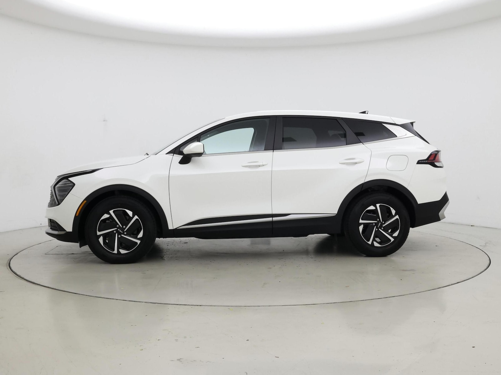 2024 Kia Sportage LX Hybrid - Photo 4