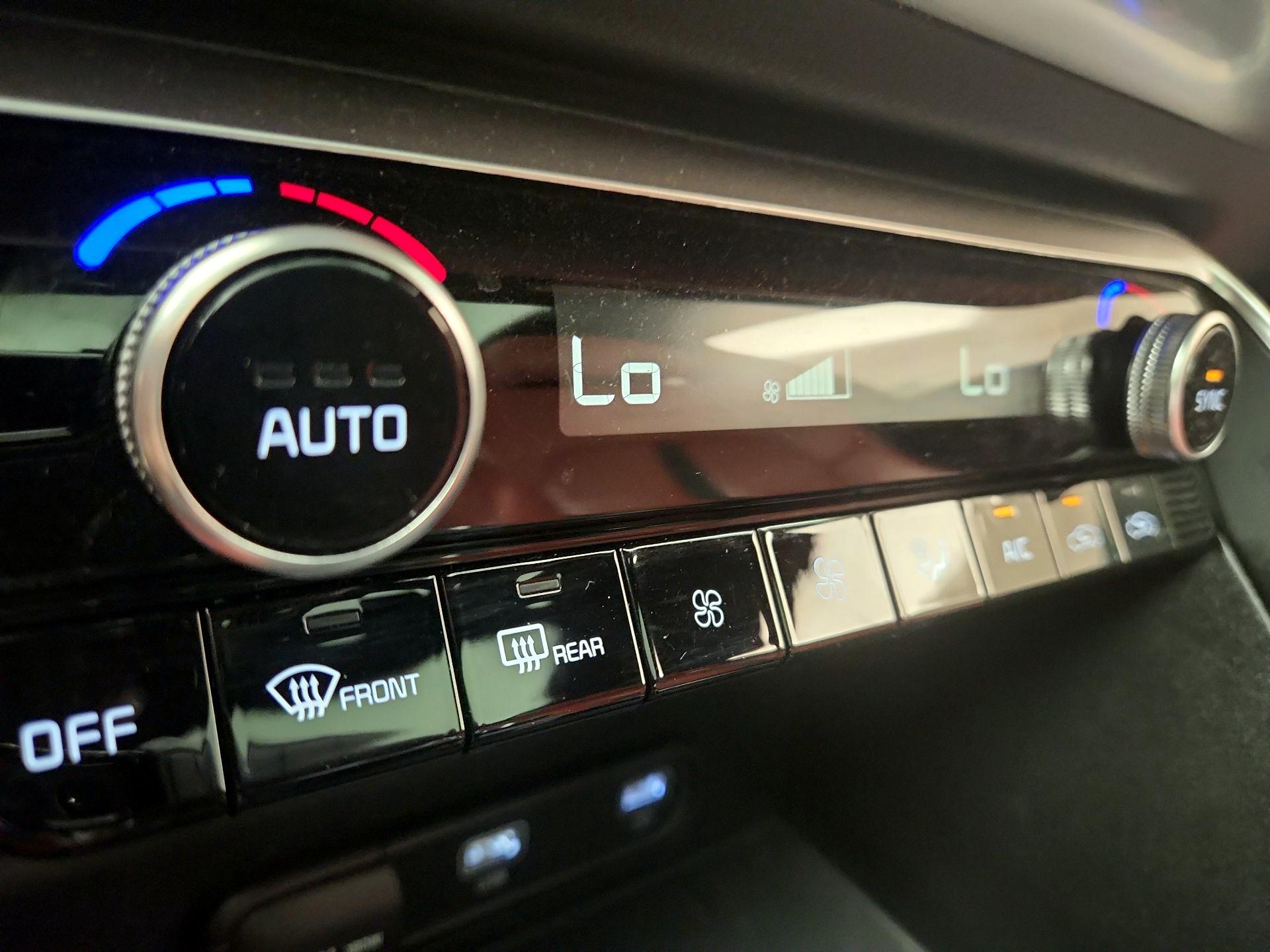 Thumbnail: 2022 Kia K5 - 17