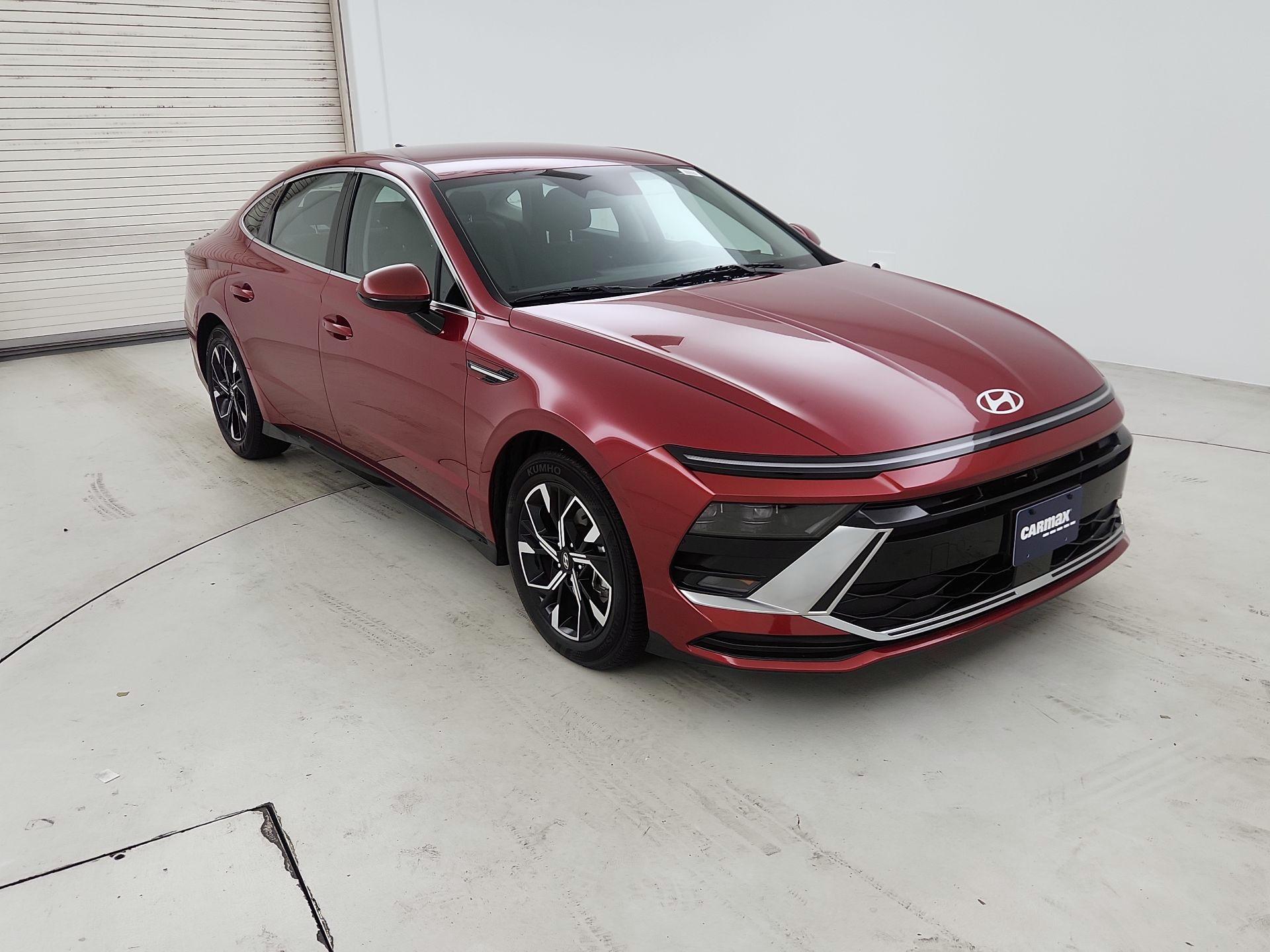 Thumbnail: 2025 Hyundai Sonata - 1