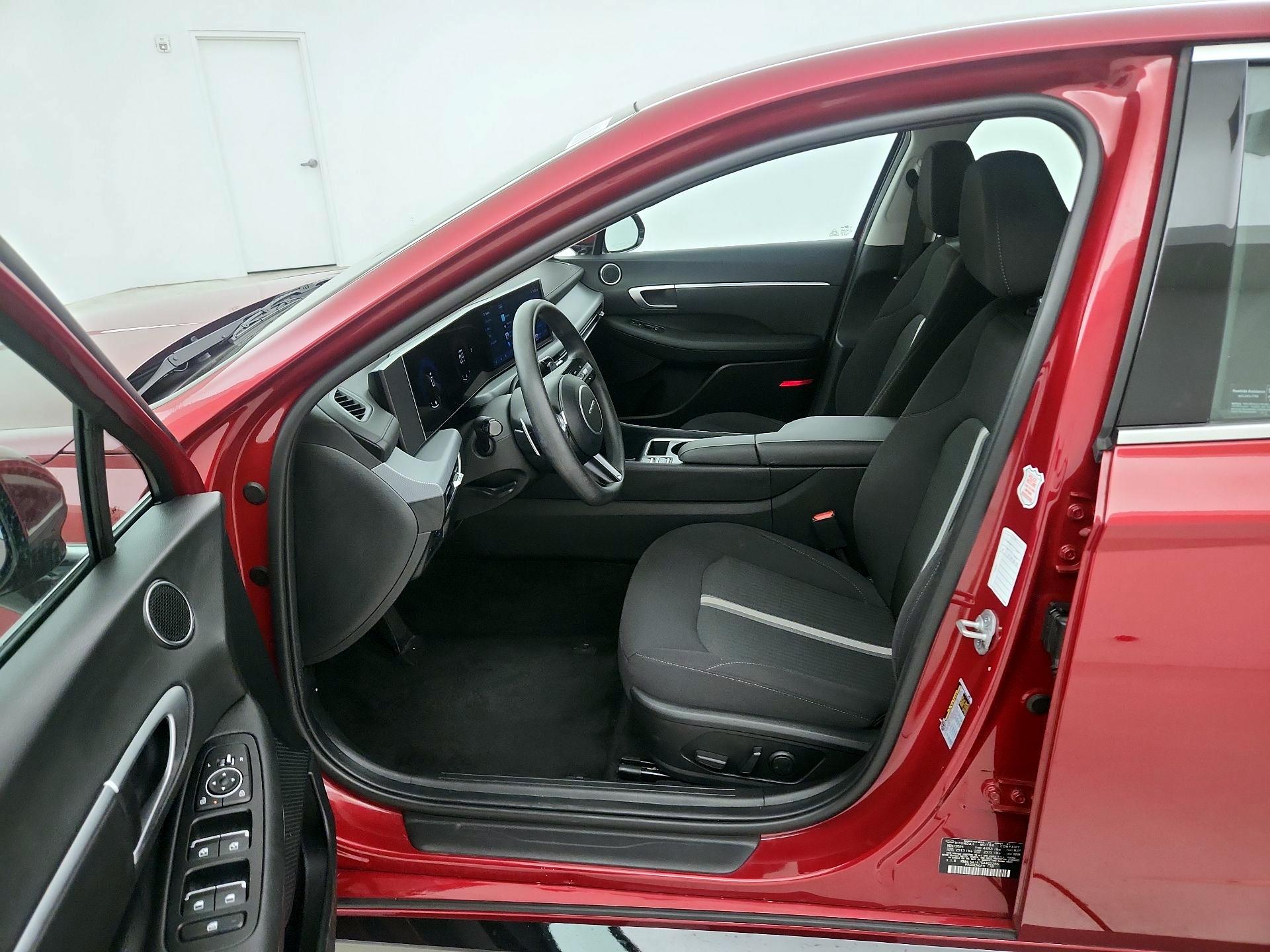 Thumbnail: 2025 Hyundai Sonata - 9