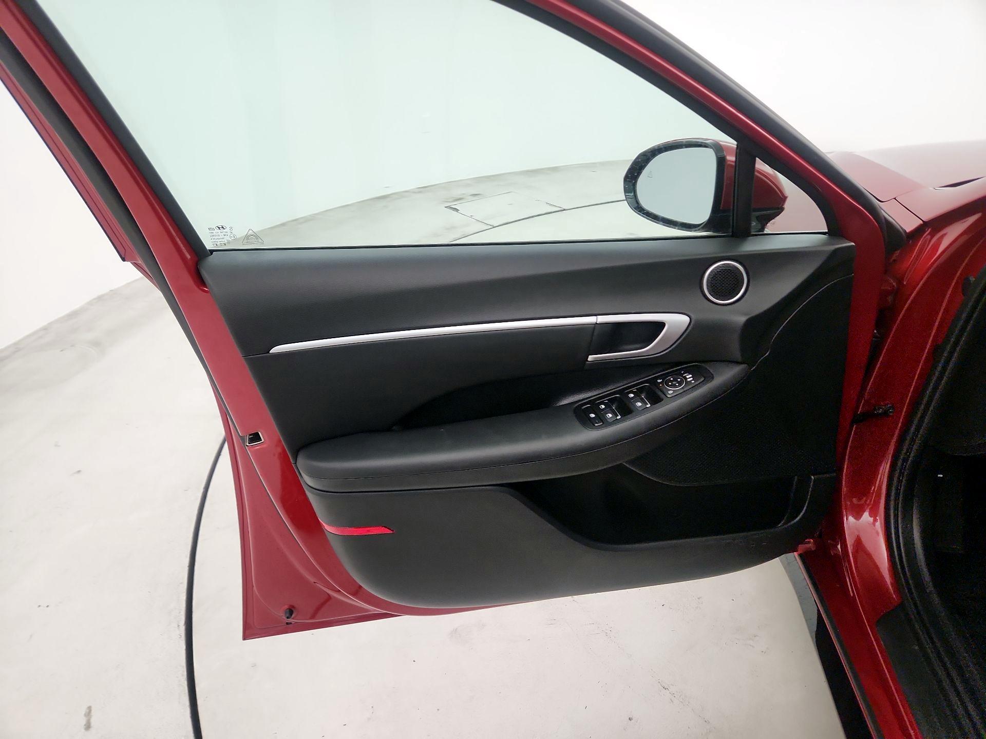 Thumbnail: 2025 Hyundai Sonata - 10