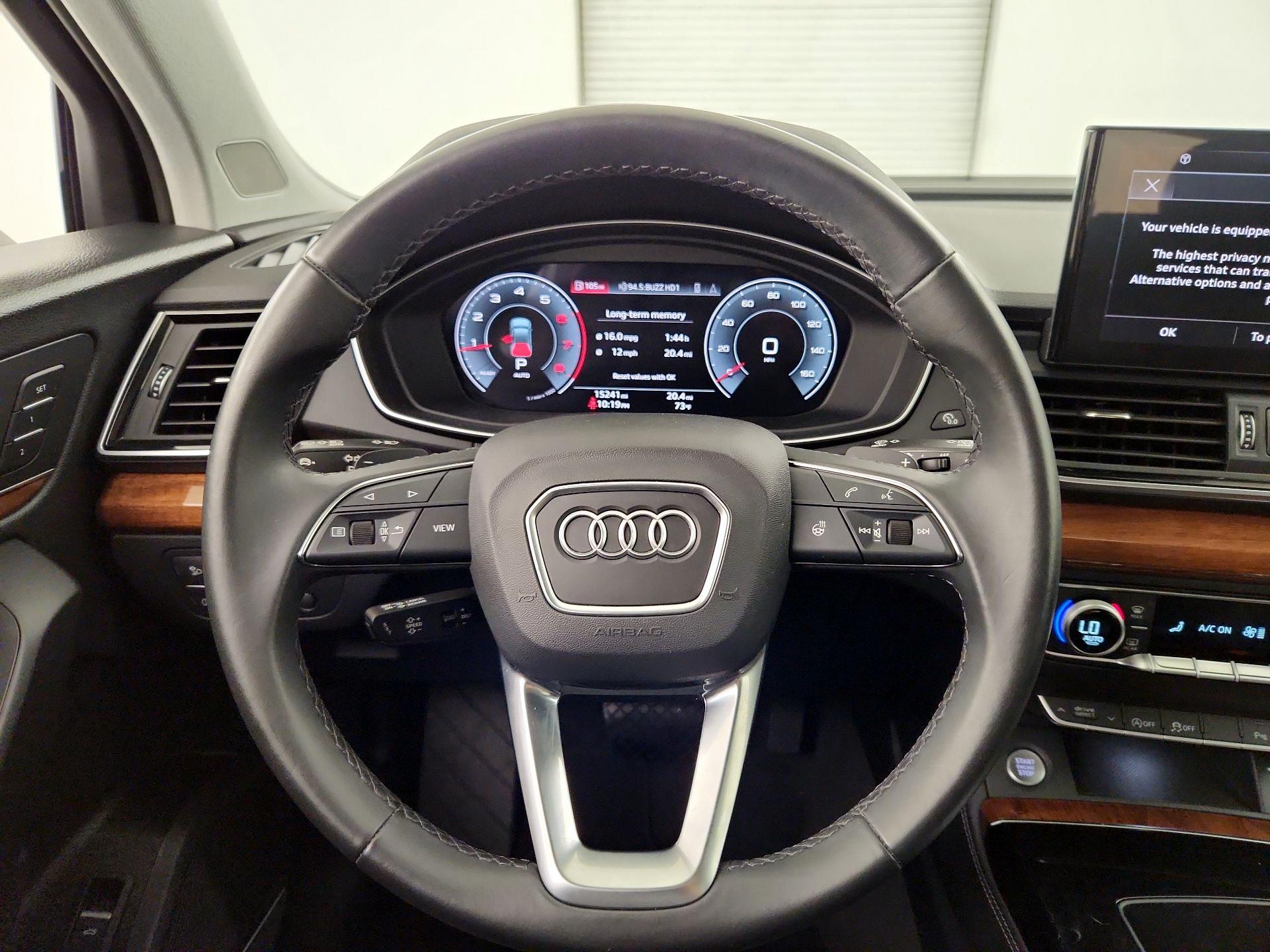 Thumbnail: 2023 Audi Q5 - 10