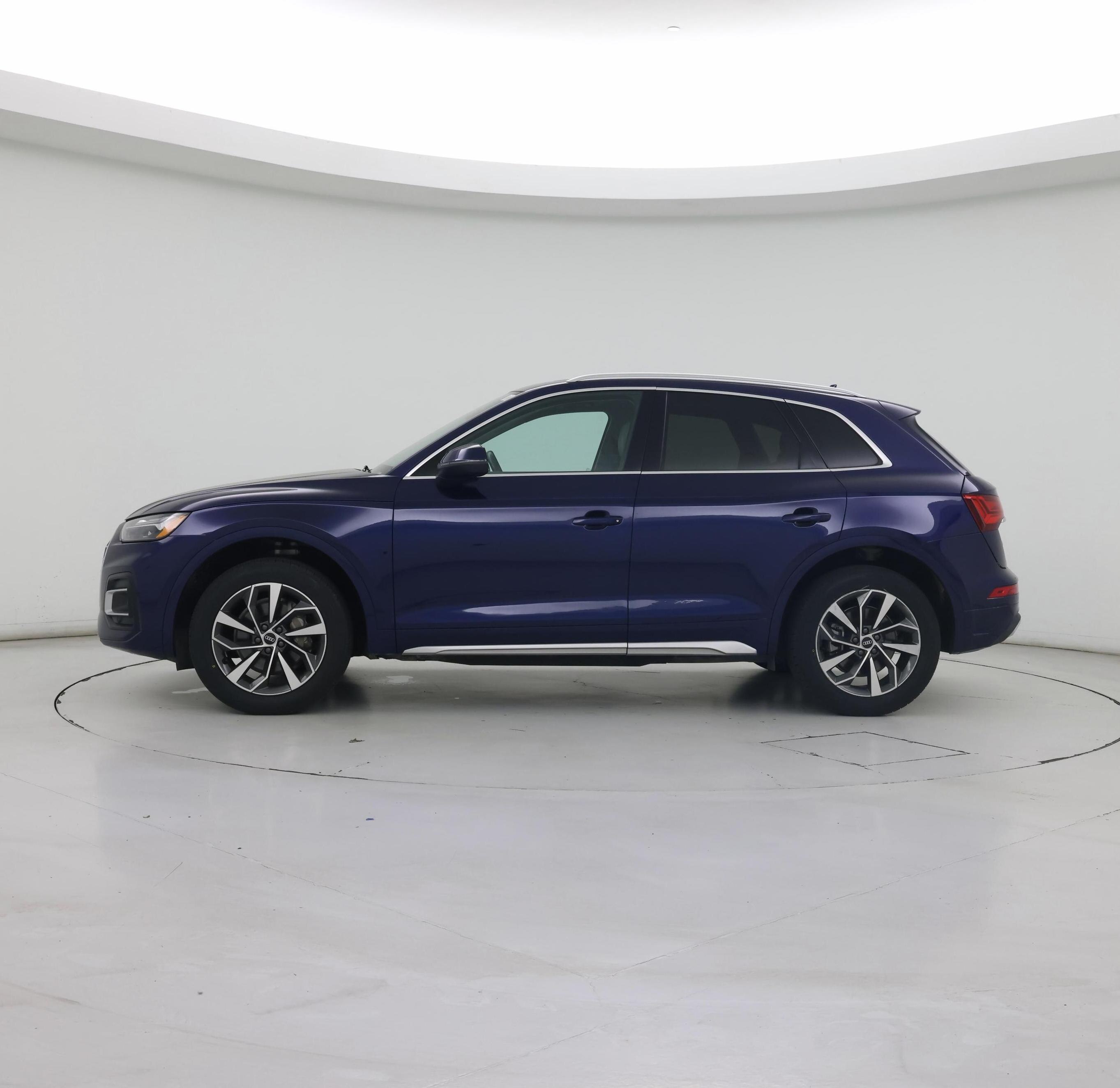 Thumbnail: 2021 Audi Q5 - 3