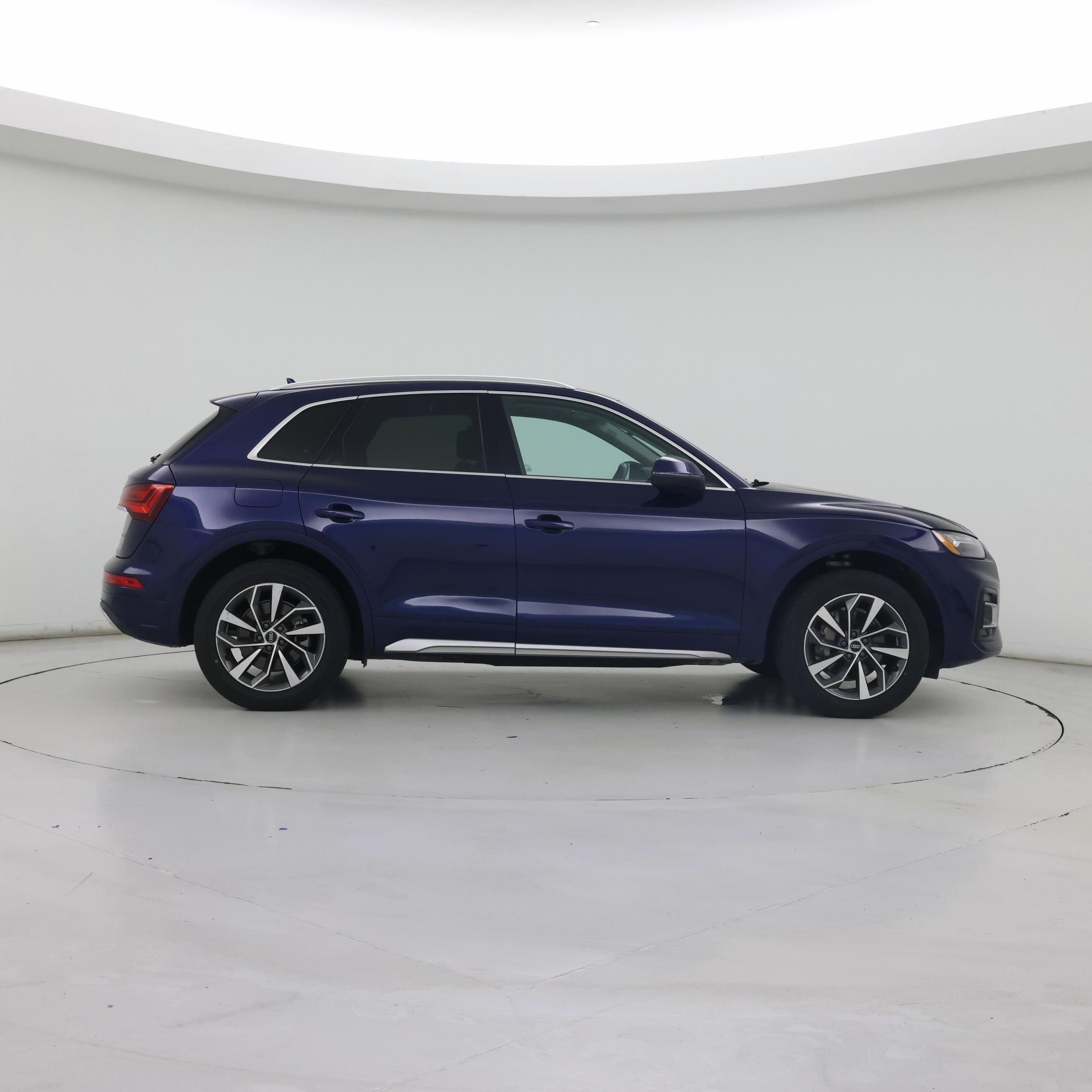 Thumbnail: 2021 Audi Q5 - 7