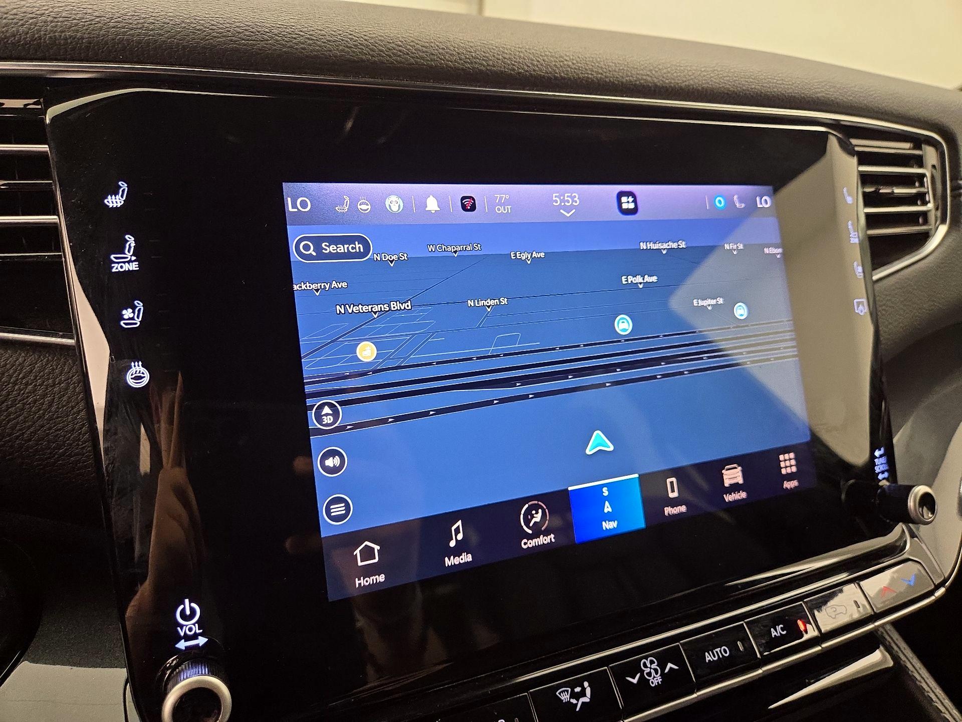 Thumbnail: 2023 Jeep Wagoneer - 14