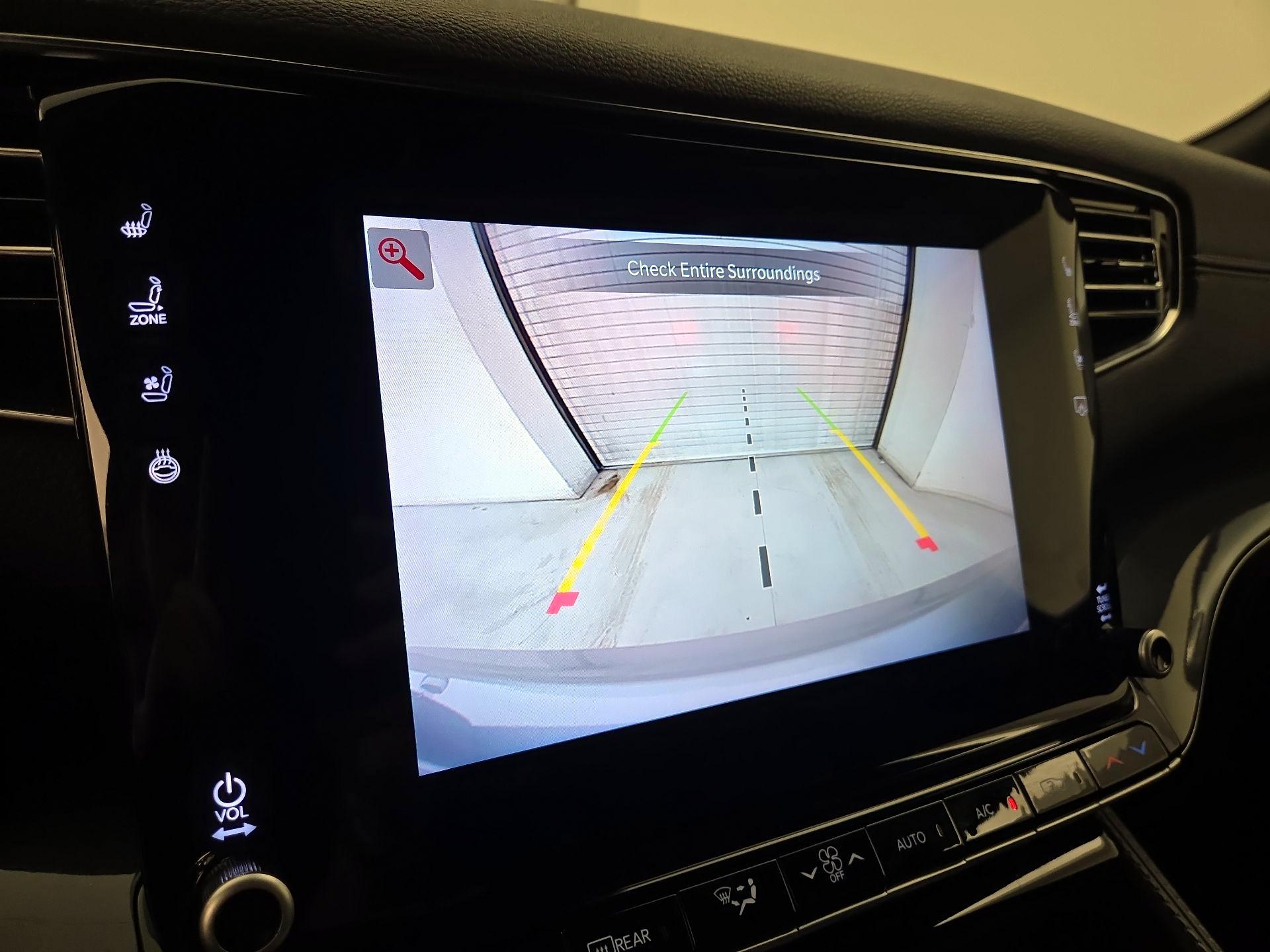 Thumbnail: 2023 Jeep Wagoneer - 15