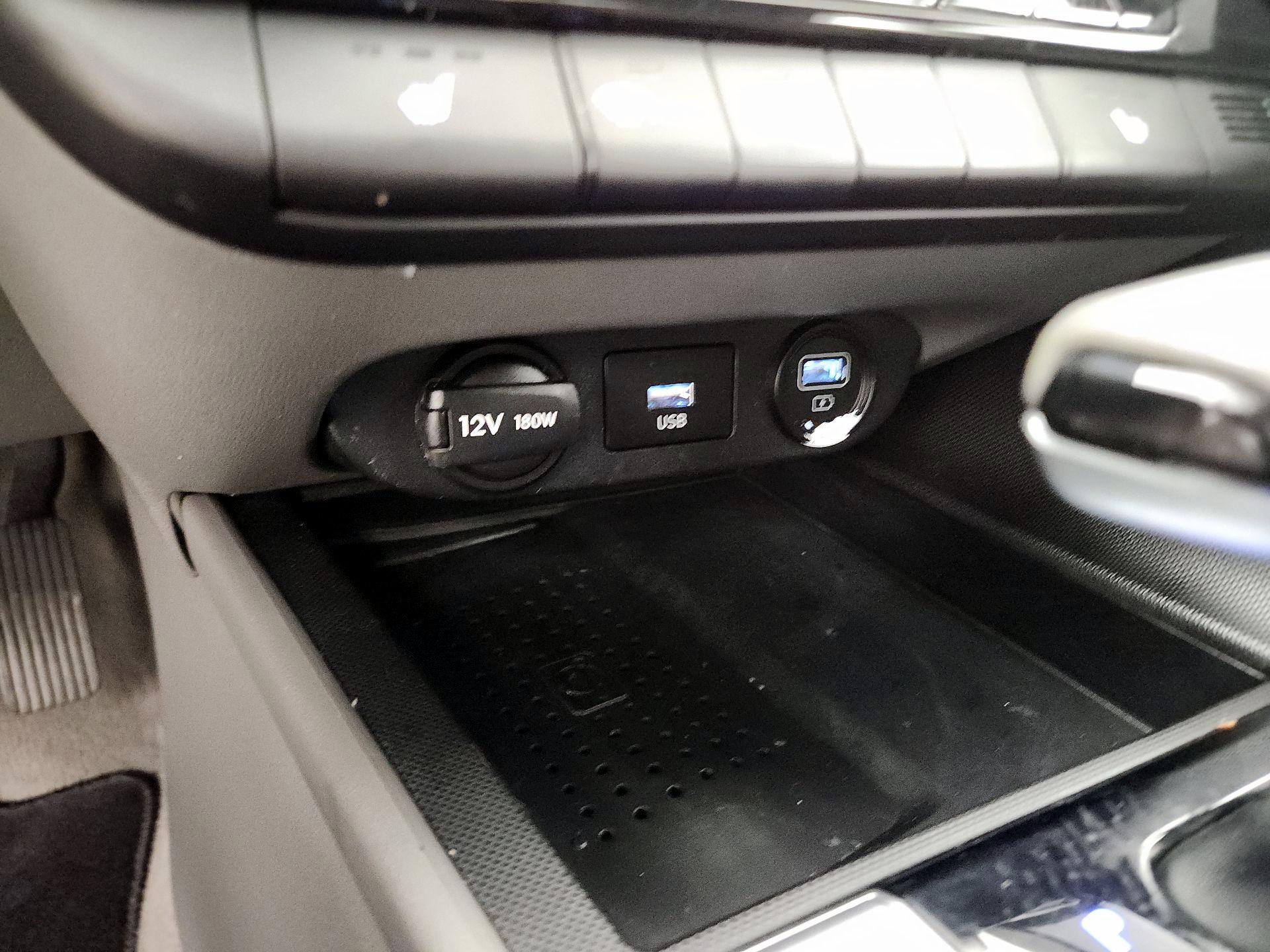 Thumbnail: 2023 Hyundai Elantra - 18