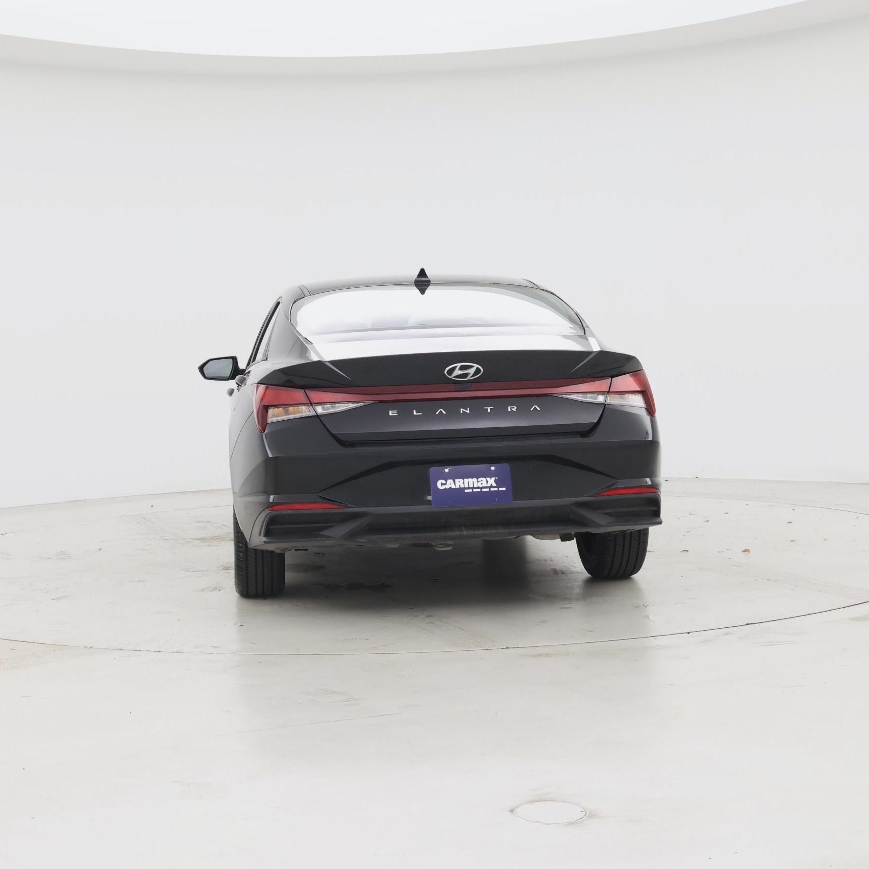 Thumbnail: 2023 Hyundai Elantra - 6