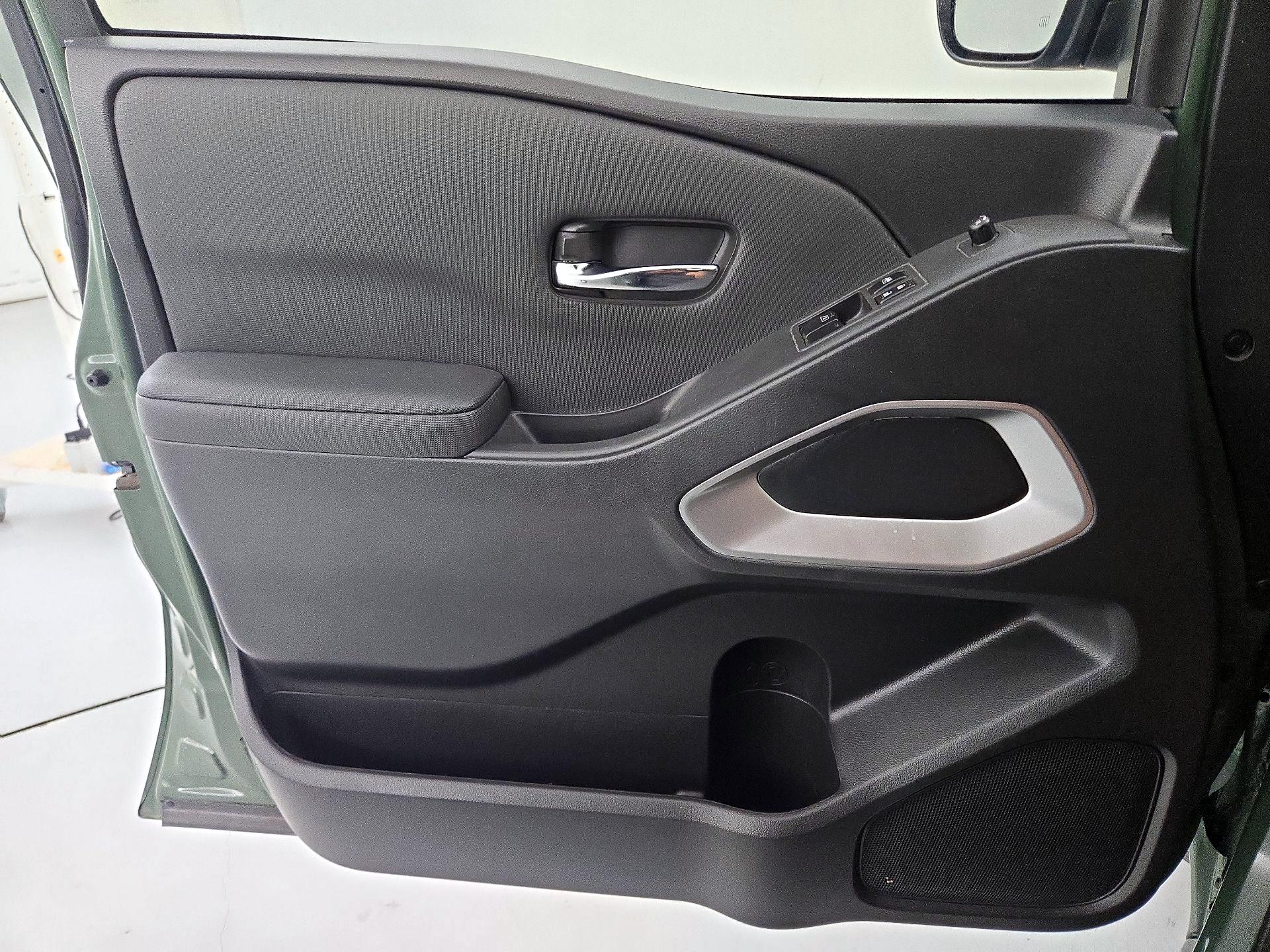 Thumbnail: 2024 Nissan Frontier - 12