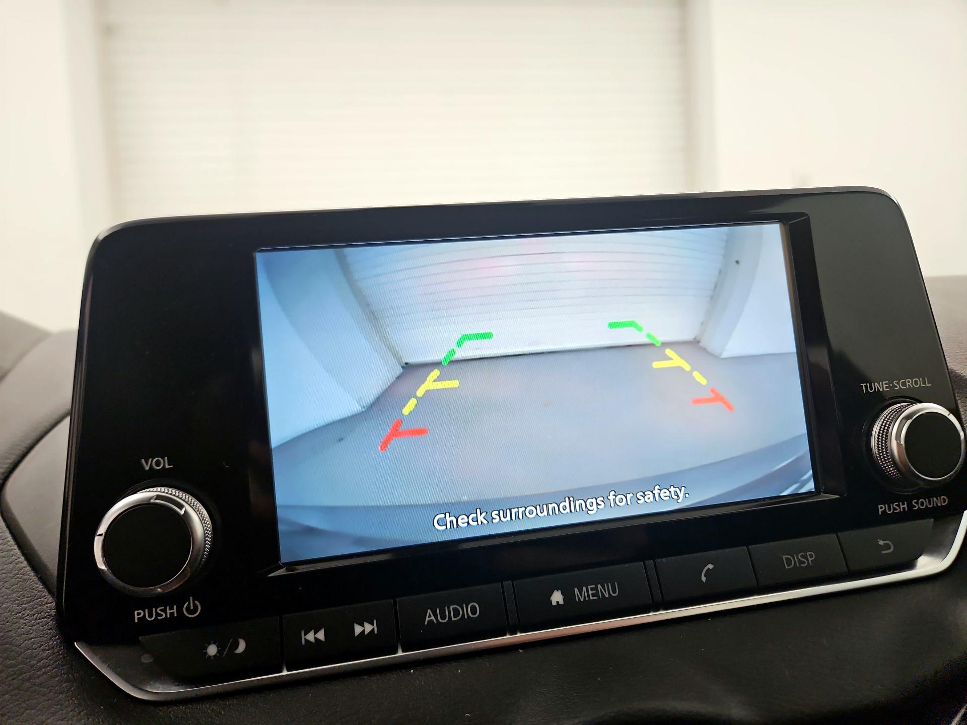 Thumbnail: 2025 Nissan Sentra - 14