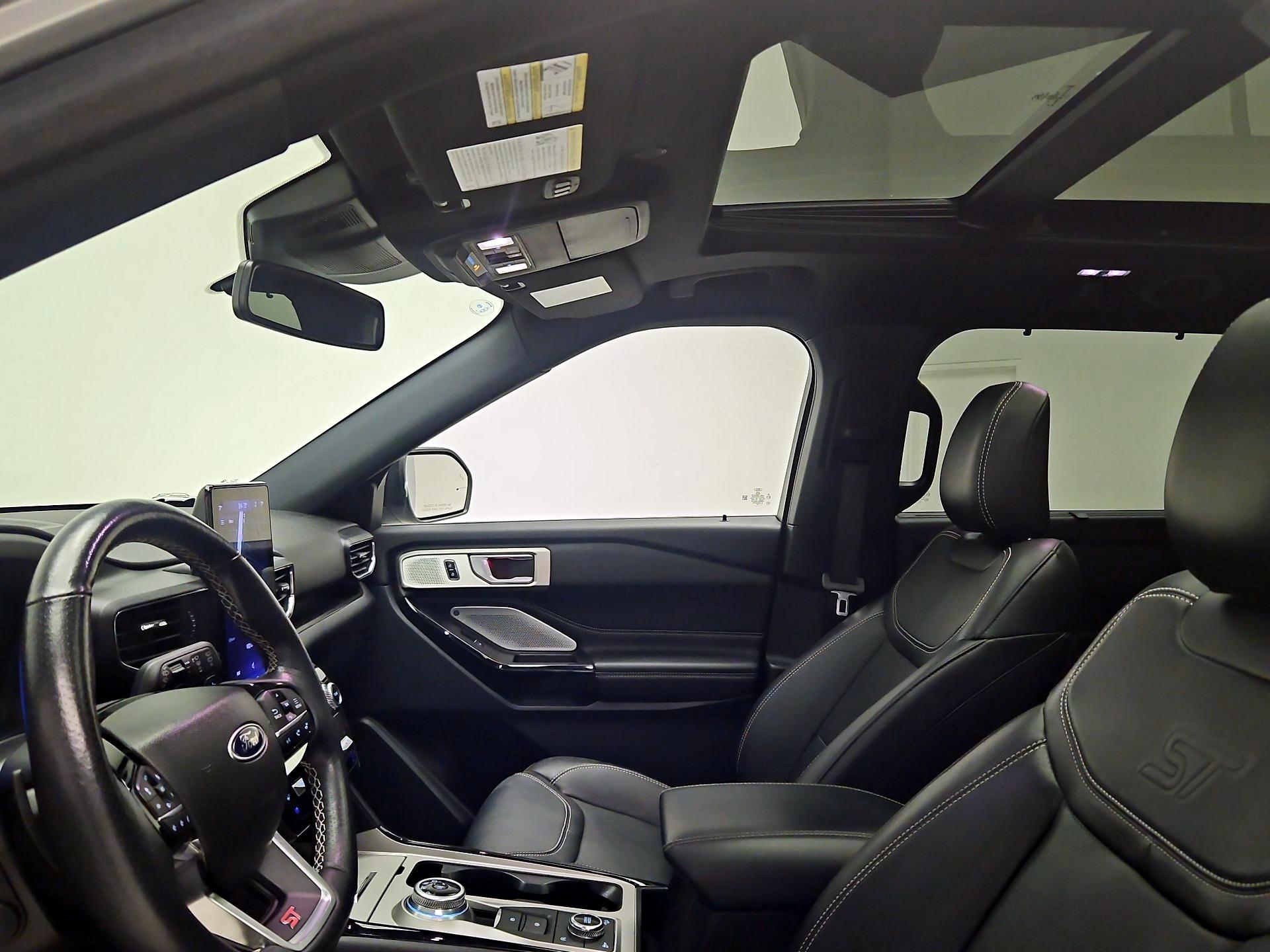 Thumbnail: 2023 Ford Explorer - 20