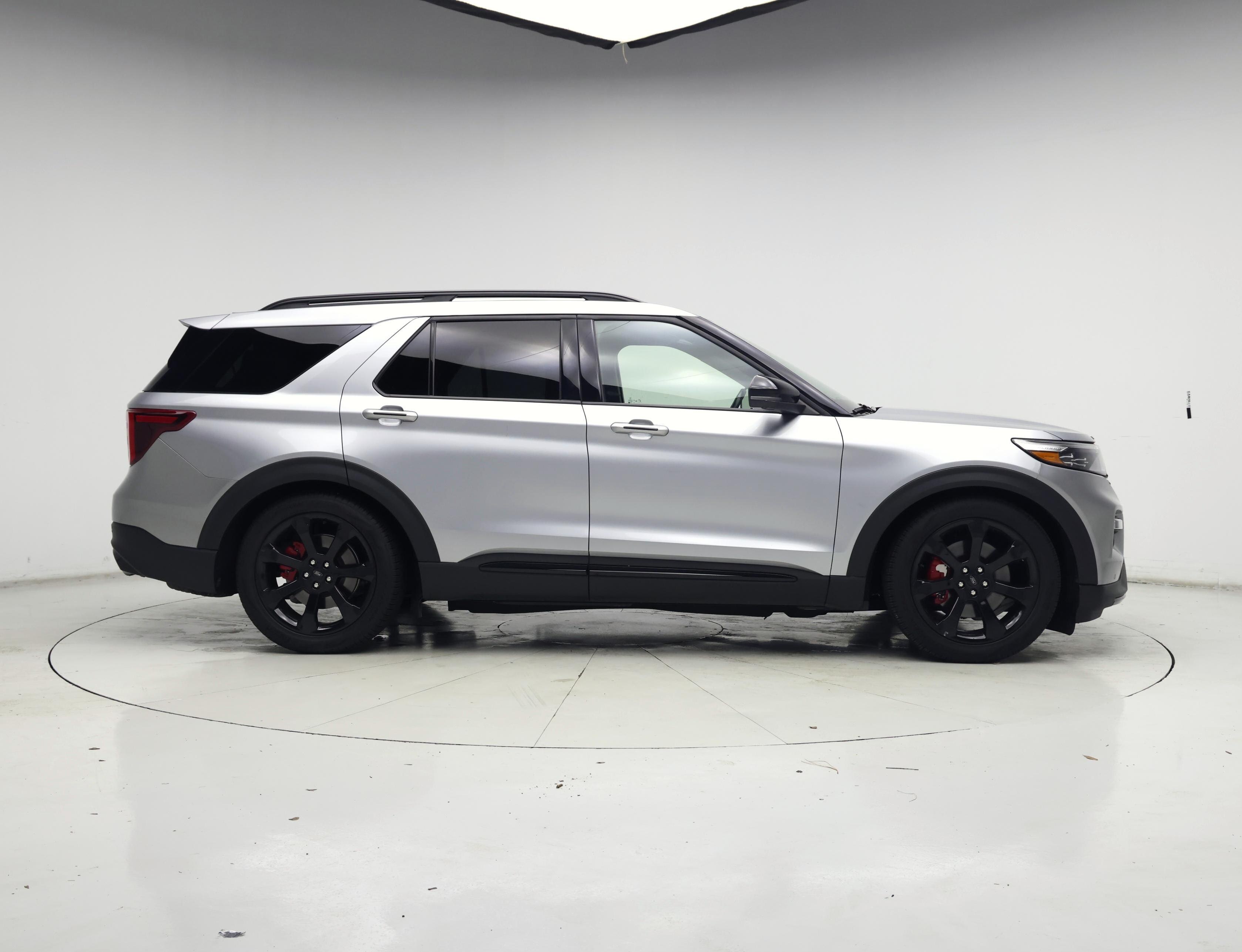 Thumbnail: 2023 Ford Explorer - 7