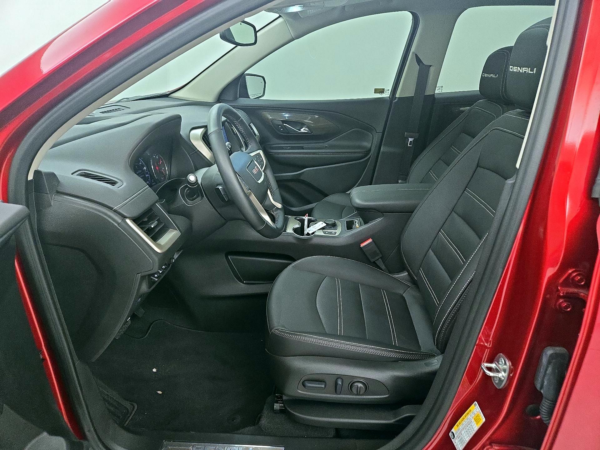 Thumbnail: 2023 GMC Terrain - 11