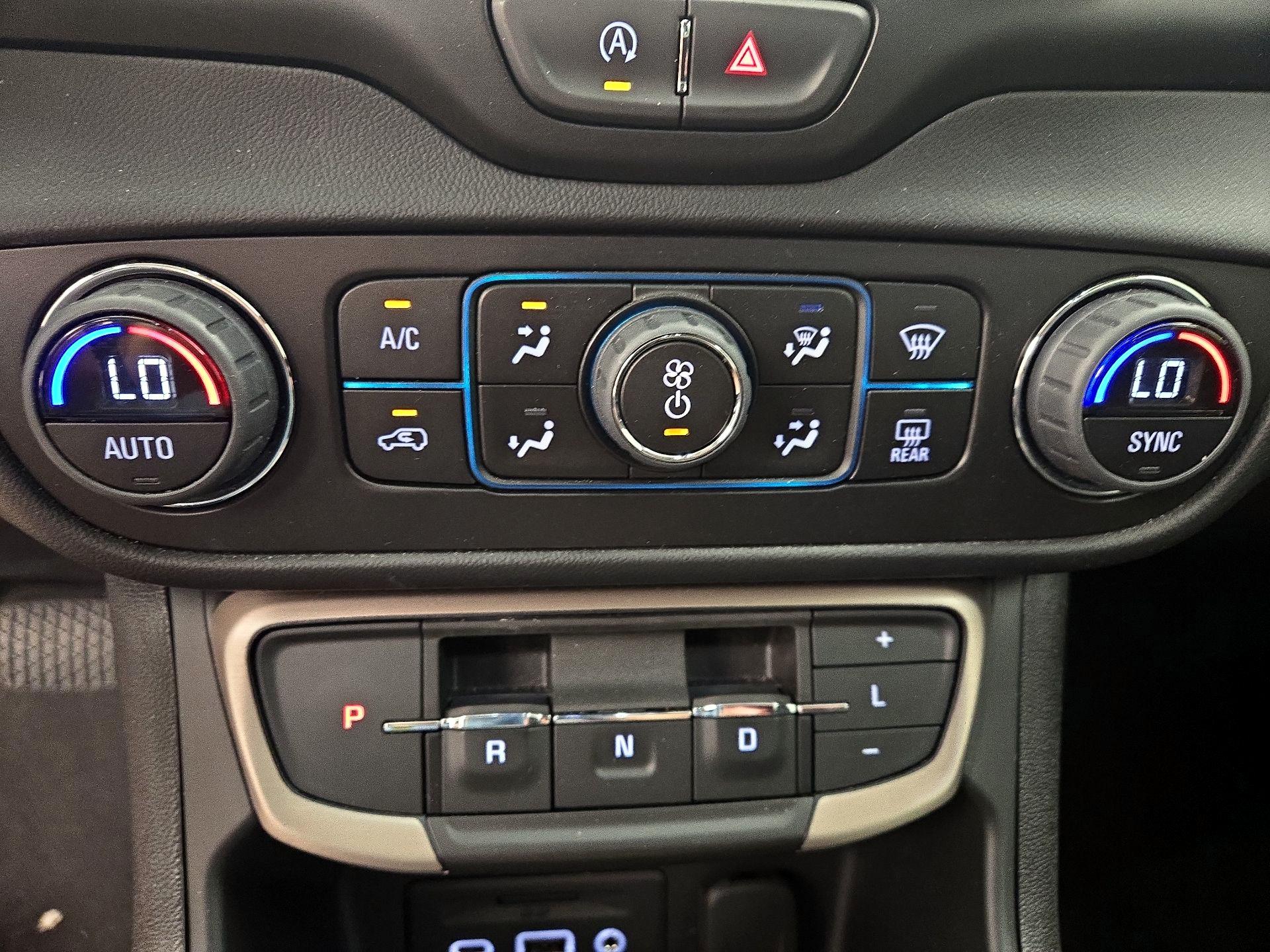 Thumbnail: 2023 GMC Terrain - 17