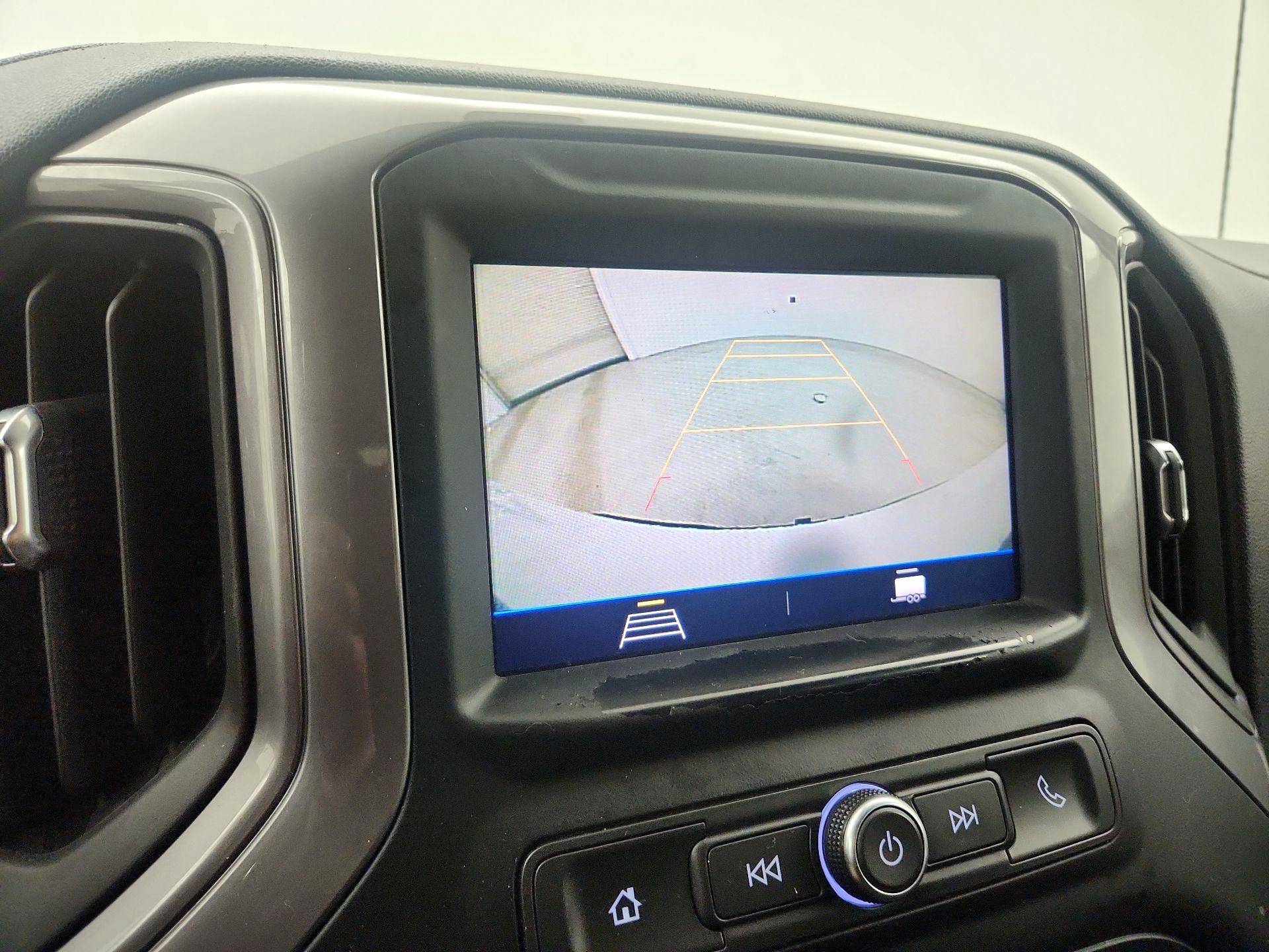 Thumbnail: 2021 Chevrolet Silverado 1500 - 14