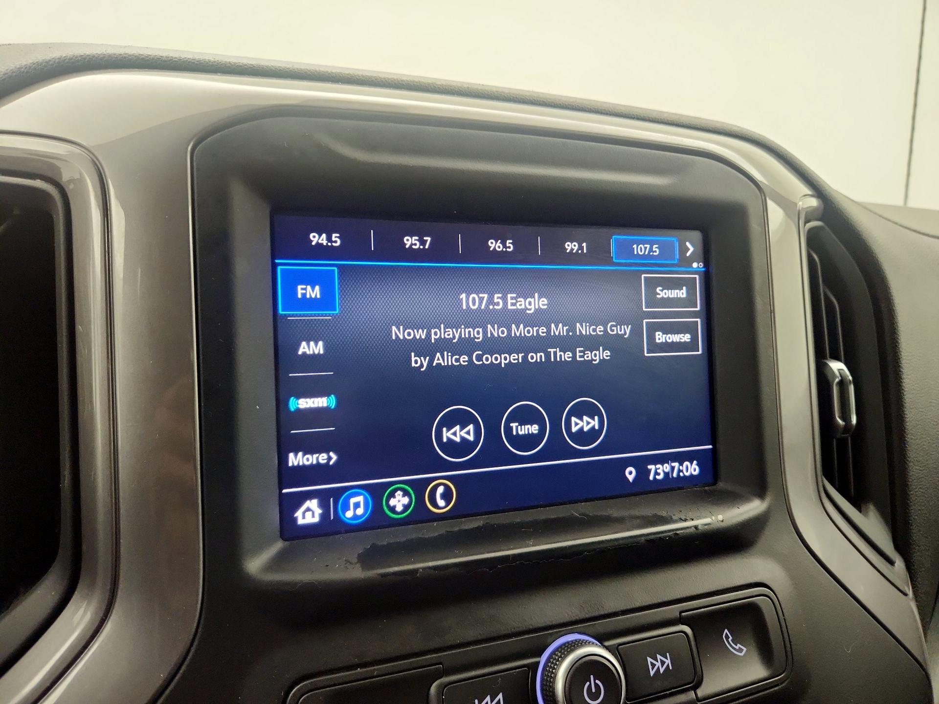 Thumbnail: 2021 Chevrolet Silverado 1500 - 15