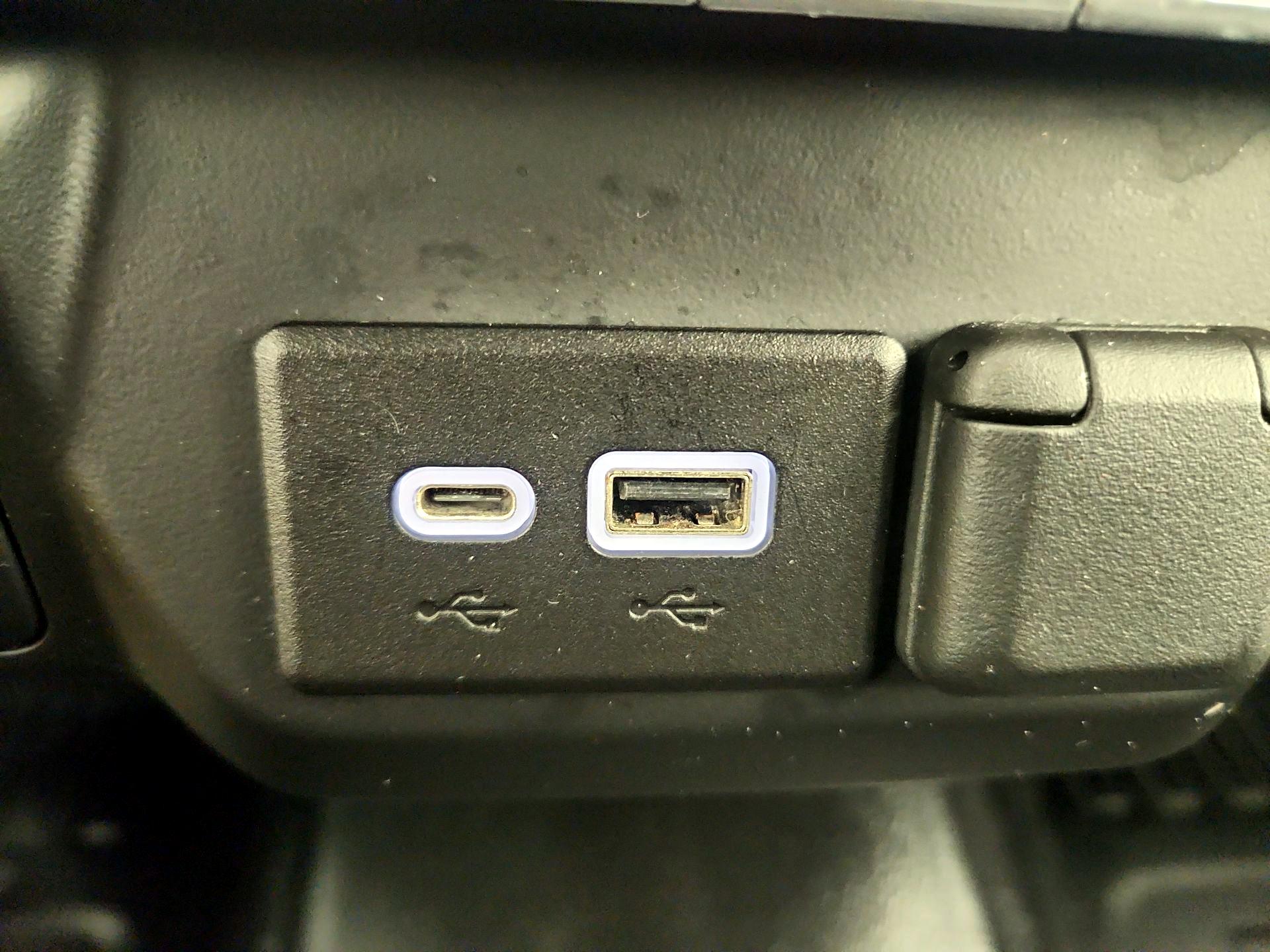 Thumbnail: 2021 Chevrolet Silverado 1500 - 18