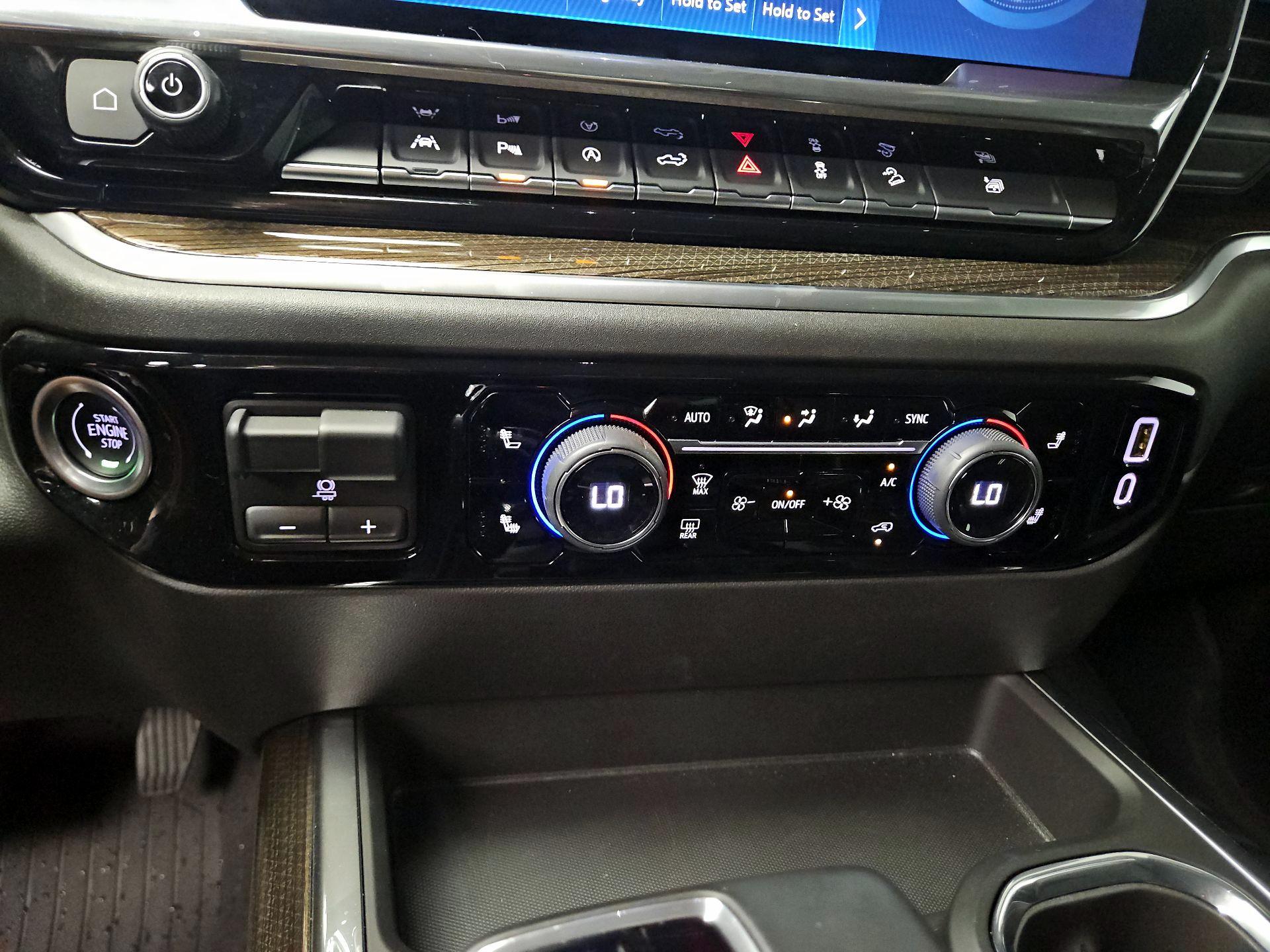 Thumbnail: 2025 Chevrolet Silverado 1500 - 17