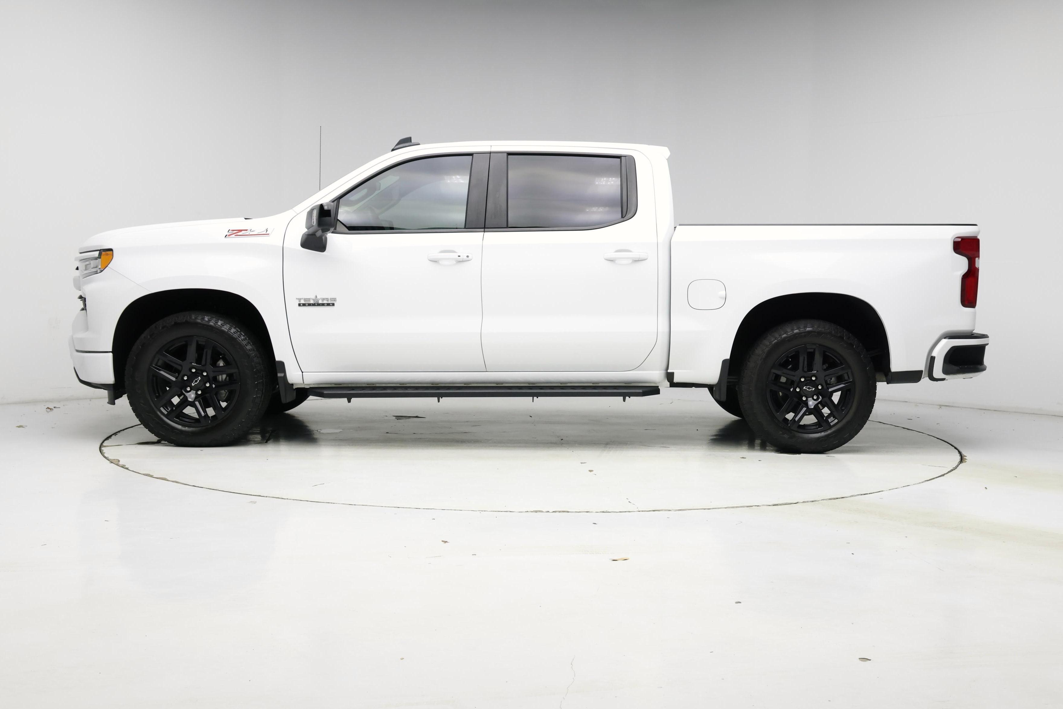 Thumbnail: 2025 Chevrolet Silverado 1500 - 3