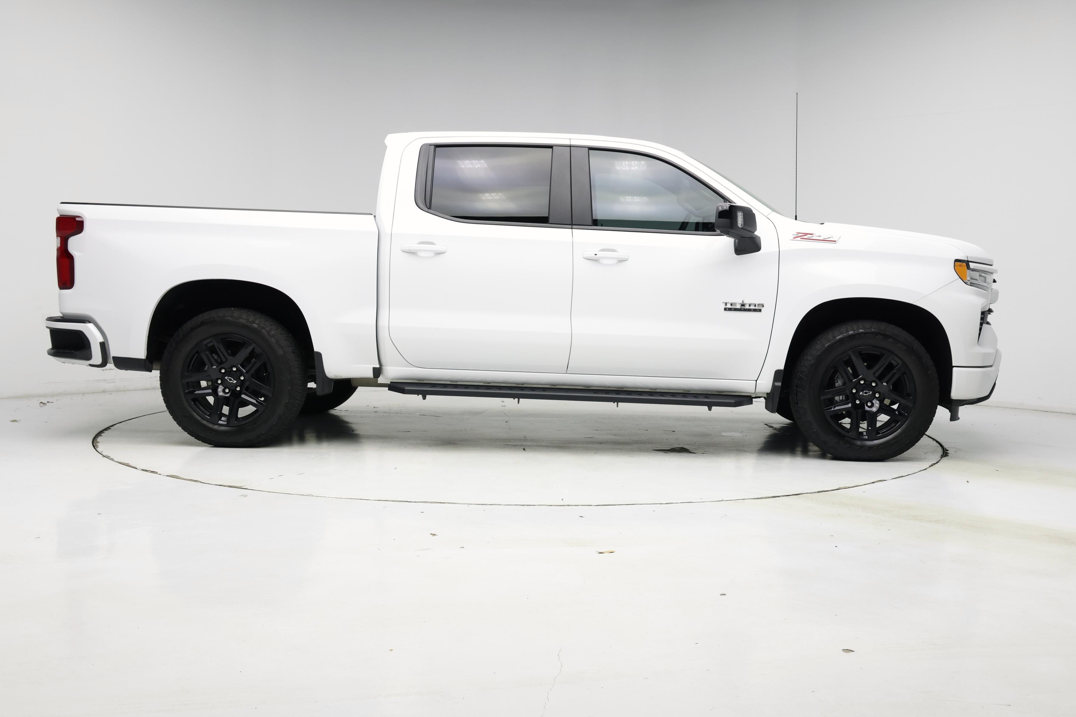 Thumbnail: 2025 Chevrolet Silverado 1500 - 7