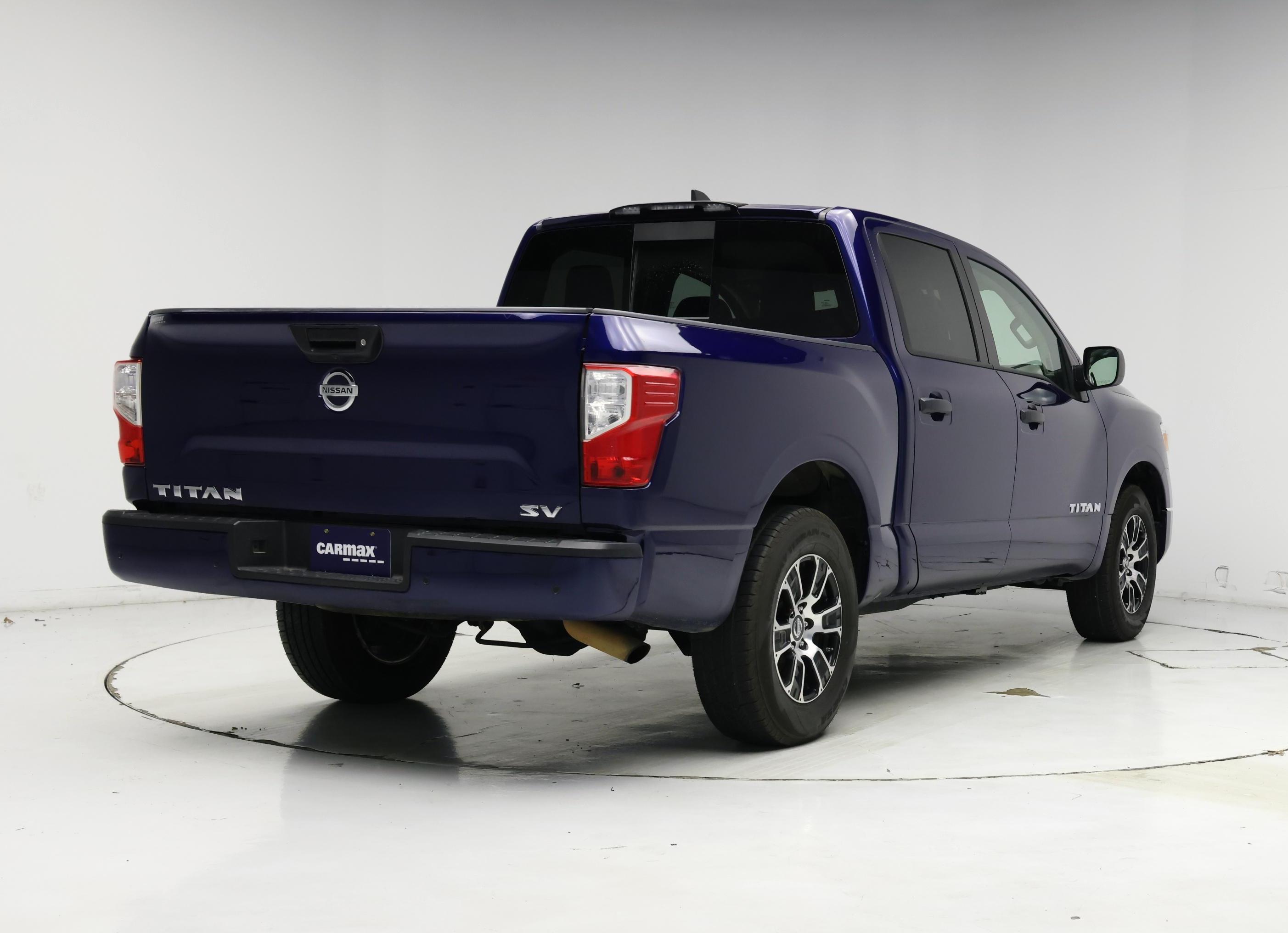 Thumbnail: 2022 Nissan Titan - 8