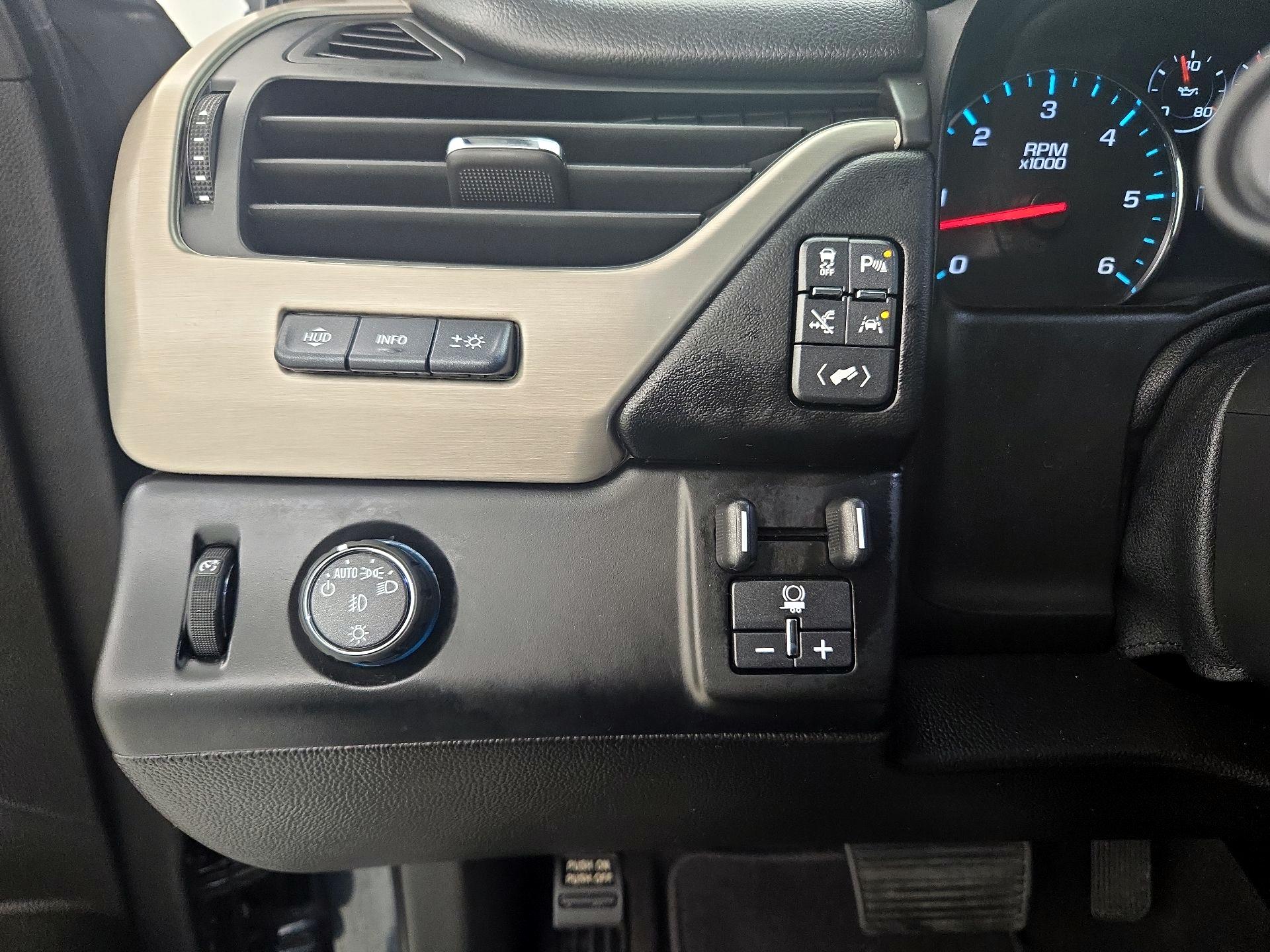 Thumbnail: 2019 GMC Yukon XL - 13