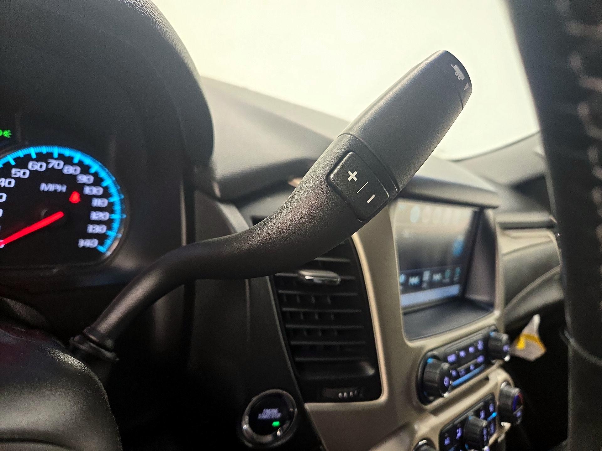 Thumbnail: 2019 GMC Yukon XL - 18