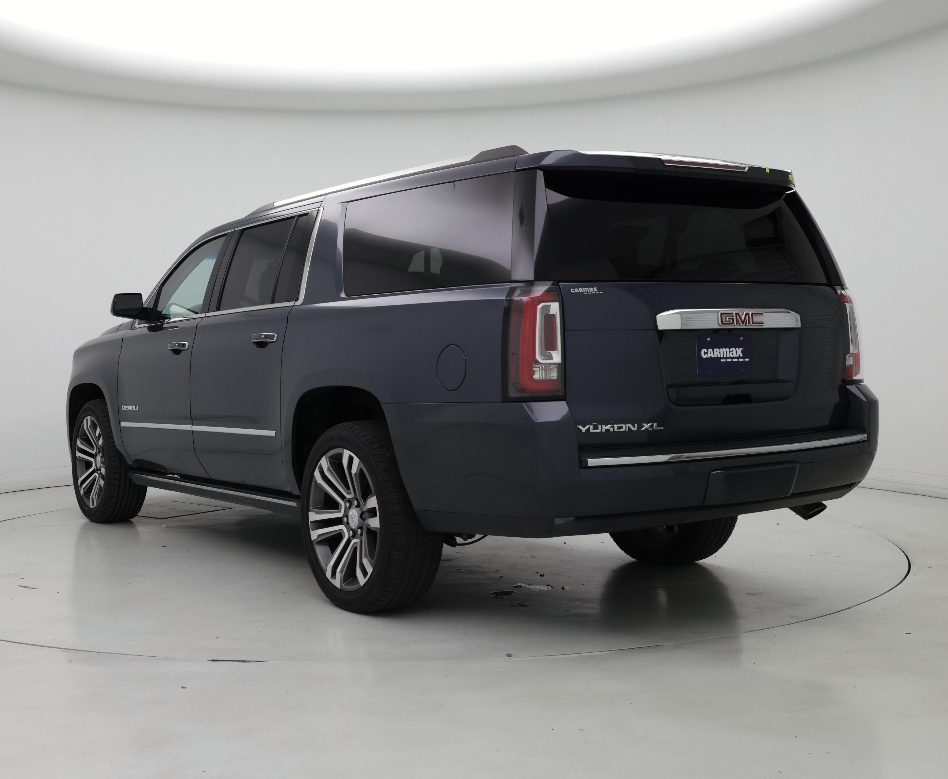 Thumbnail: 2019 GMC Yukon XL - 2